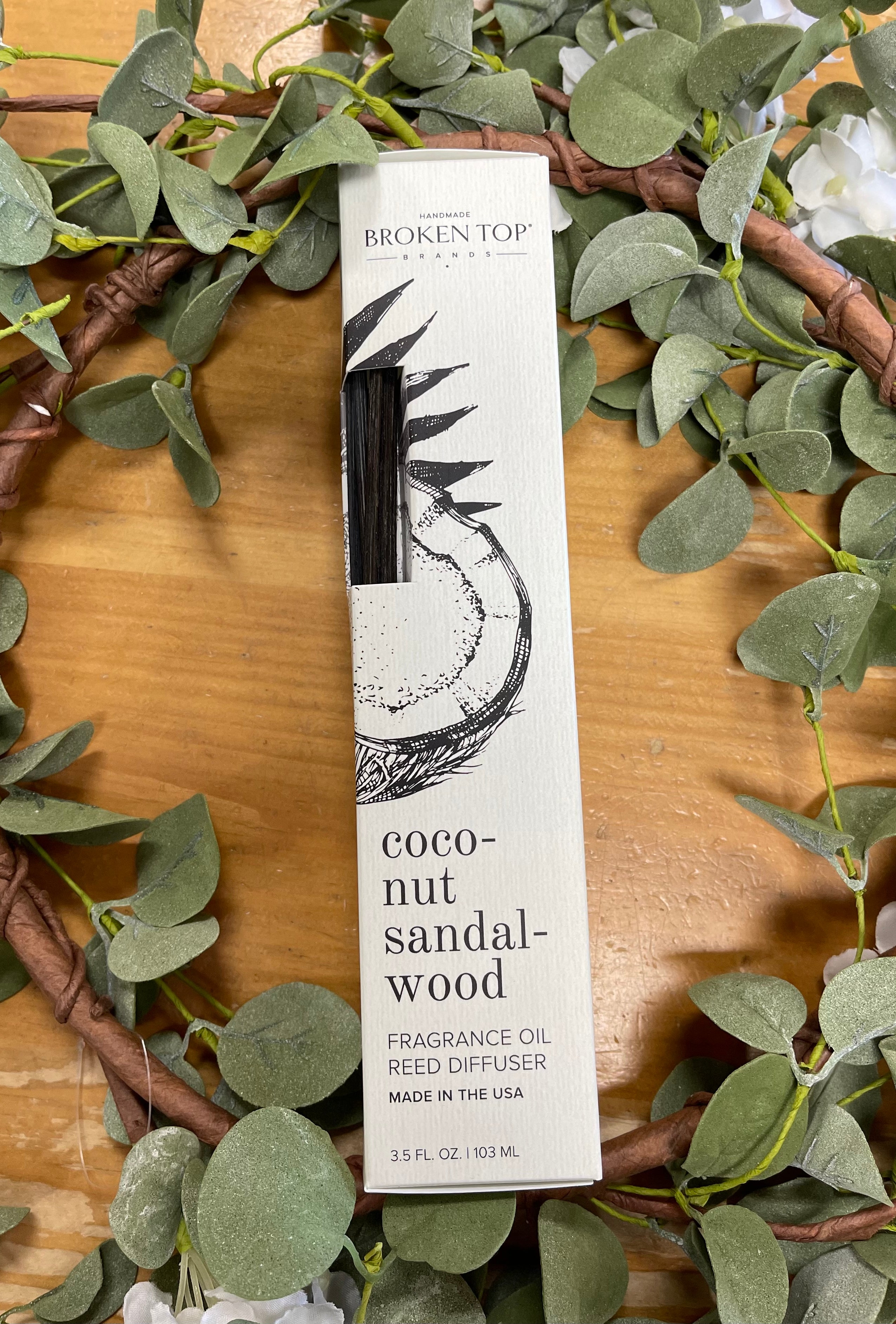 Broken Top Diffuser-Coconut Sandalwood-Room Sprays-broken top-The Silo Boutique, Women's Fashion Boutique Located in Warren and Grand Forks North Dakota