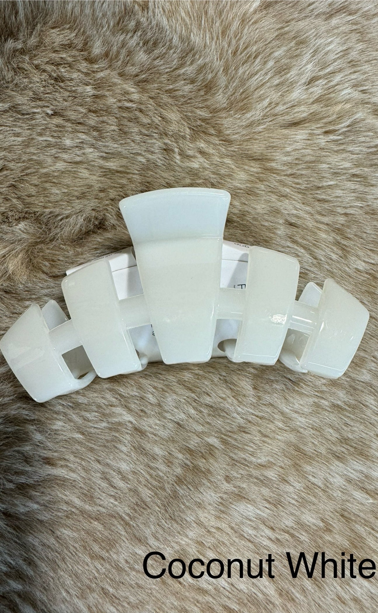 Teleties Classic Claw Clip-Hair Accessories-teleties-The Silo Boutique, Women's Fashion Boutique Located in Warren and Grand Forks North Dakota