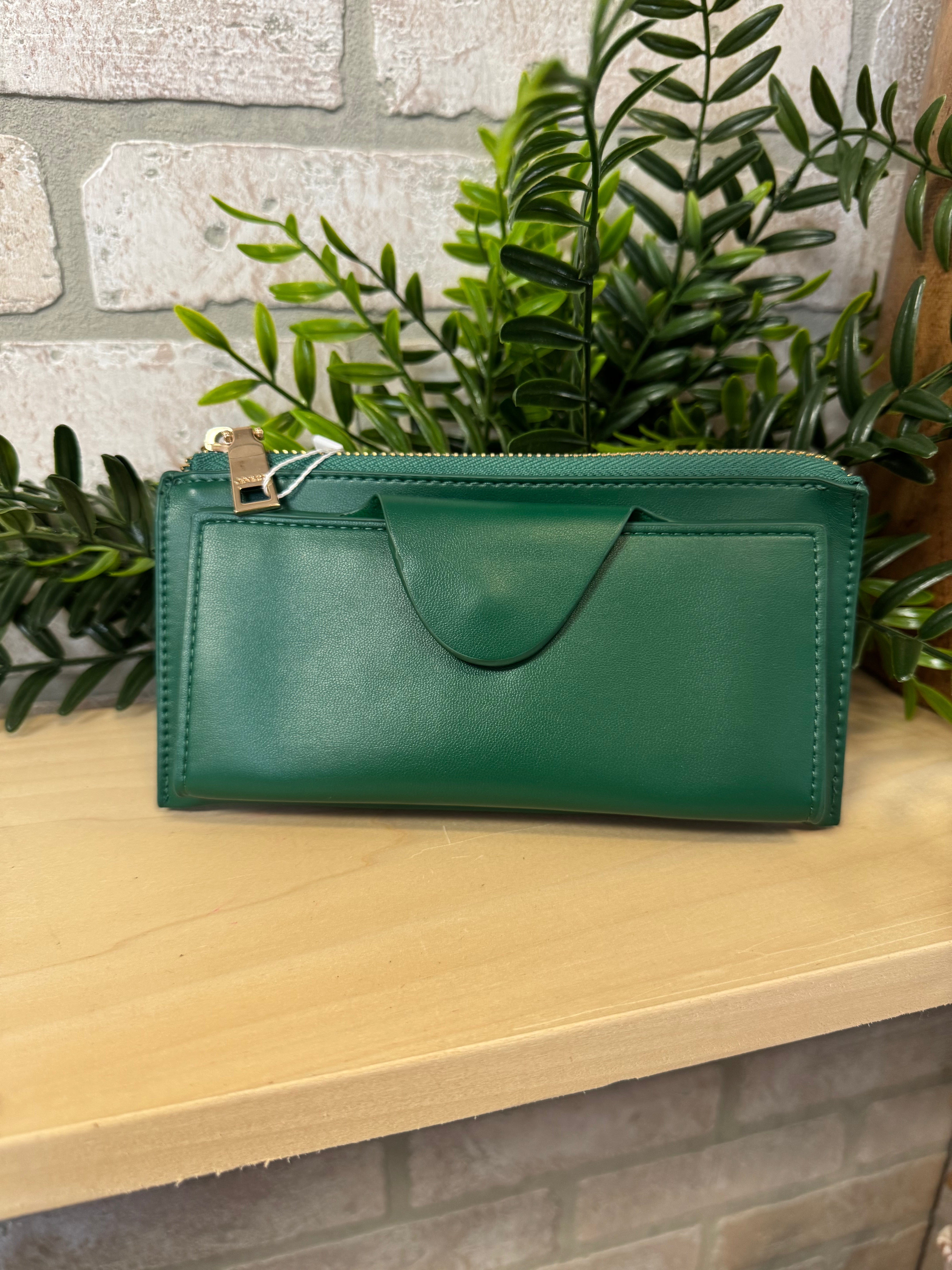 Kyla RFID Wallet w/ Snap Closure-Wallets-Jen and Co-The Silo Boutique, Women's Fashion Boutique Located in Warren and Grand Forks North Dakota