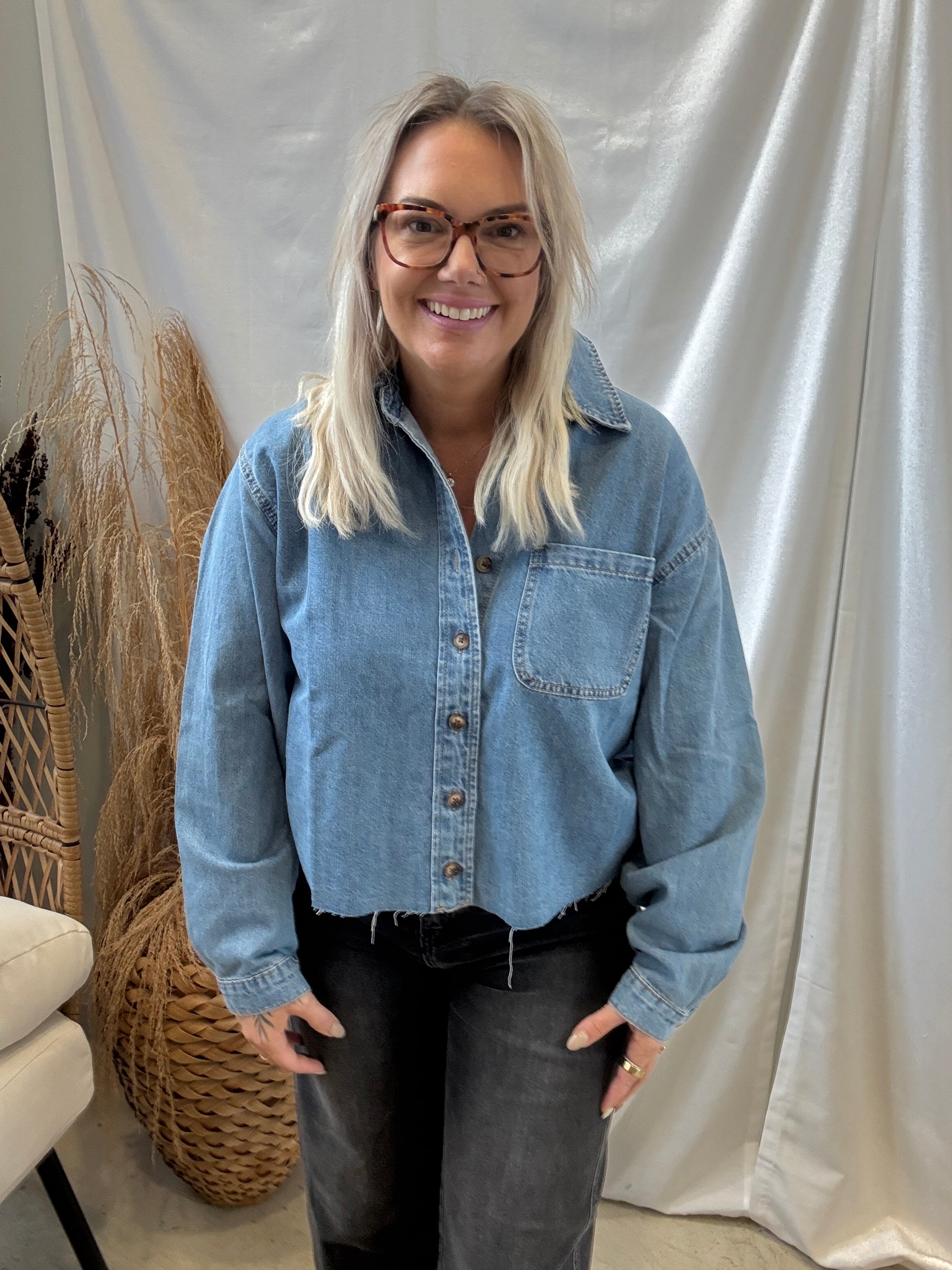 Wishlist Denim Crop Shirt Jacket-Long Sleeve Tops-wishlist-The Silo Boutique, Women's Fashion Boutique Located in Warren and Grand Forks North Dakota