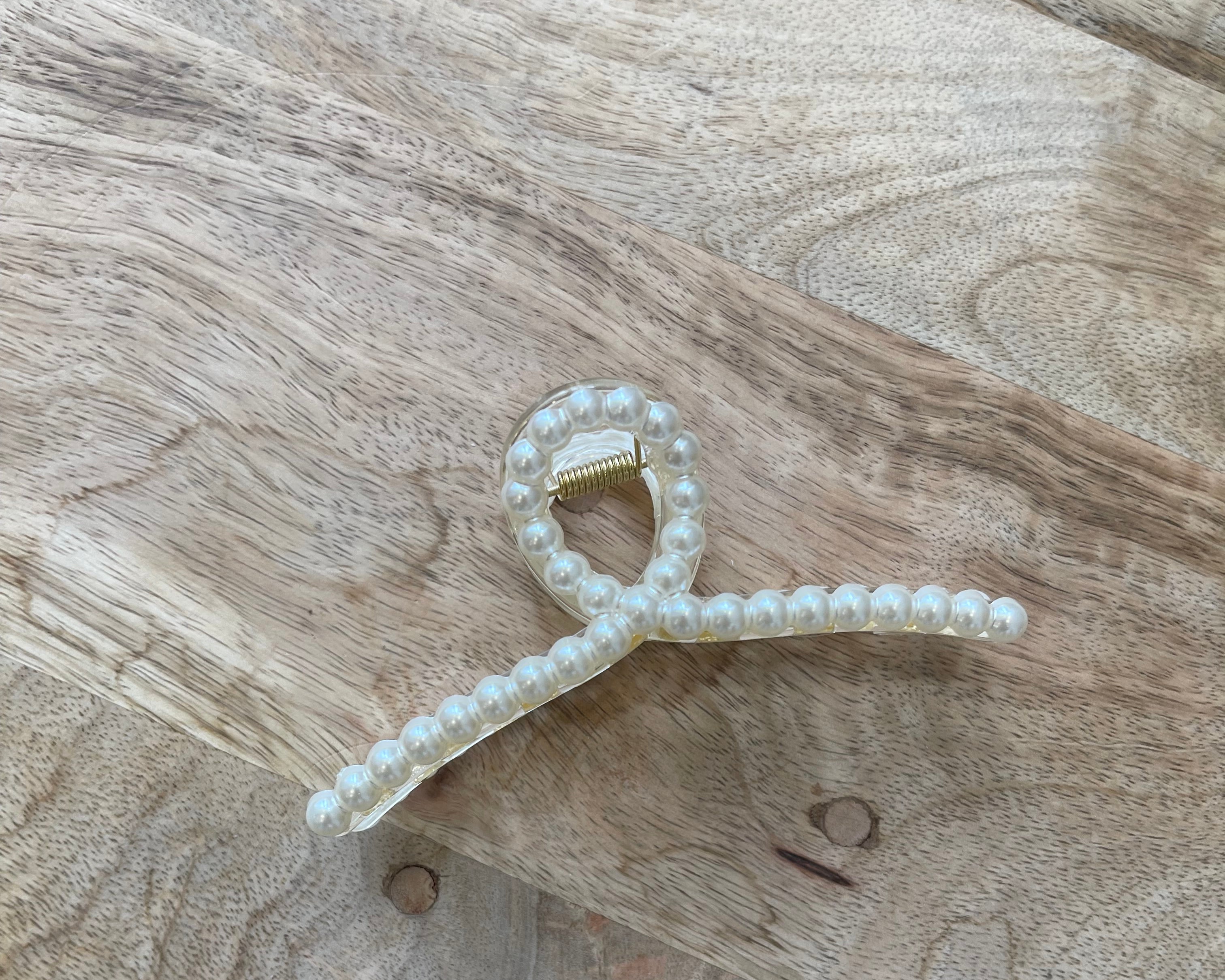 Pearl Hair Claw-Hair Accessories-wall to wall-The Silo Boutique, Women's Fashion Boutique Located in Warren and Grand Forks North Dakota