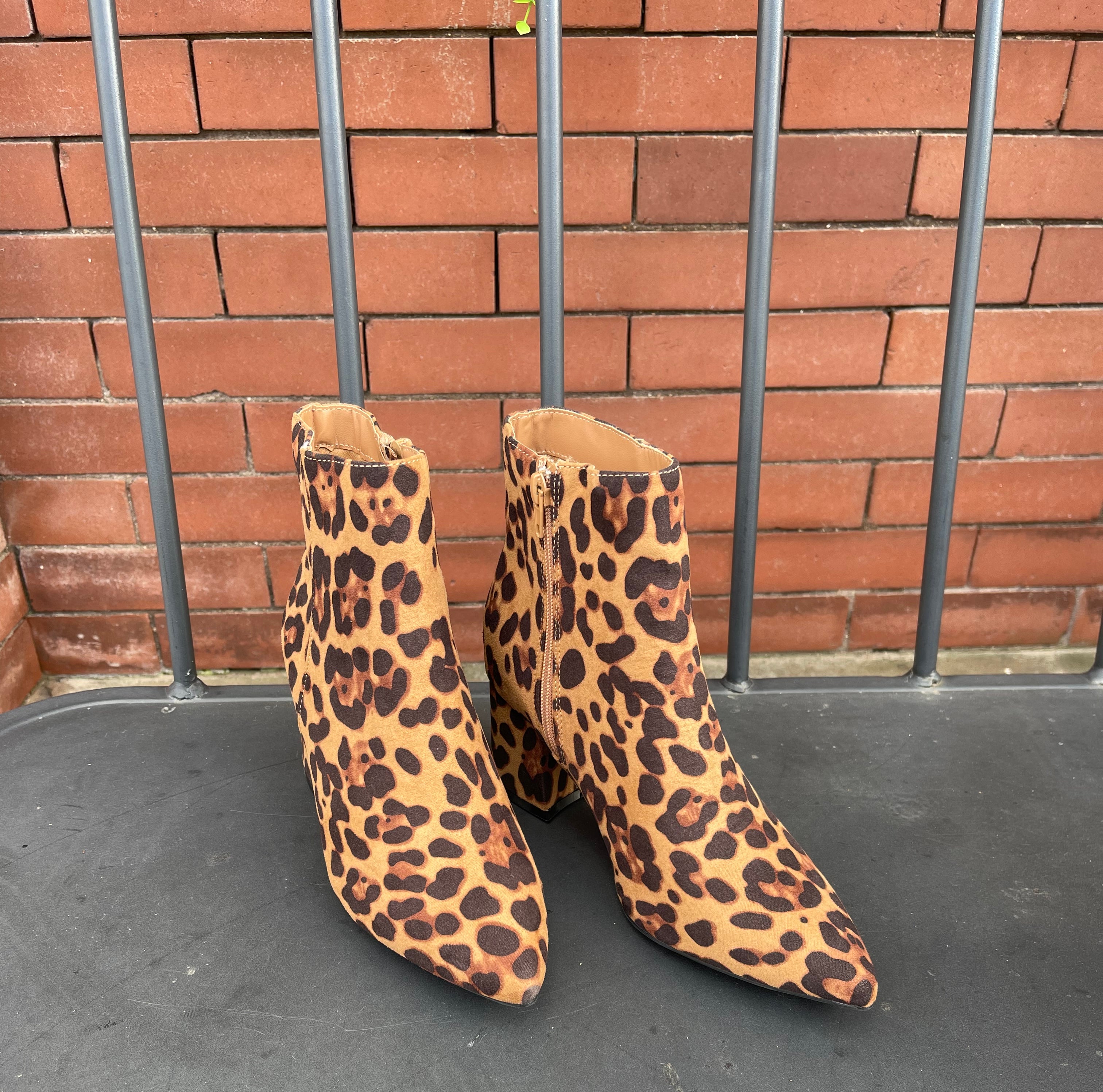 Bamboo Mode Leopard Bootie-Final Sale-Boots-bamboo-The Silo Boutique, Women's Fashion Boutique Located in Warren and Grand Forks North Dakota