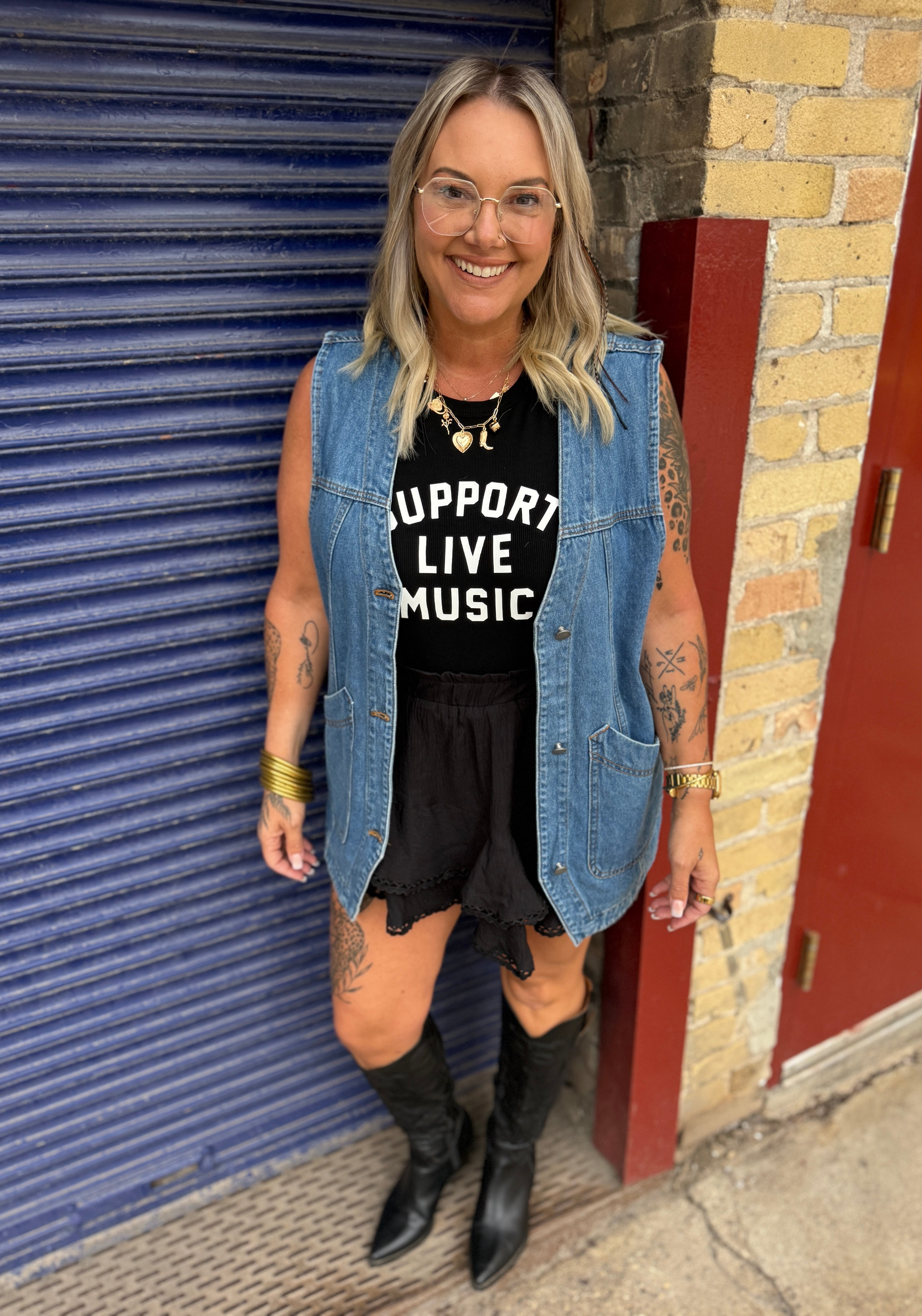 Oversized Long Denim Vest-Vests-veveret-The Silo Boutique, Women's Fashion Boutique Located in Warren and Grand Forks North Dakota