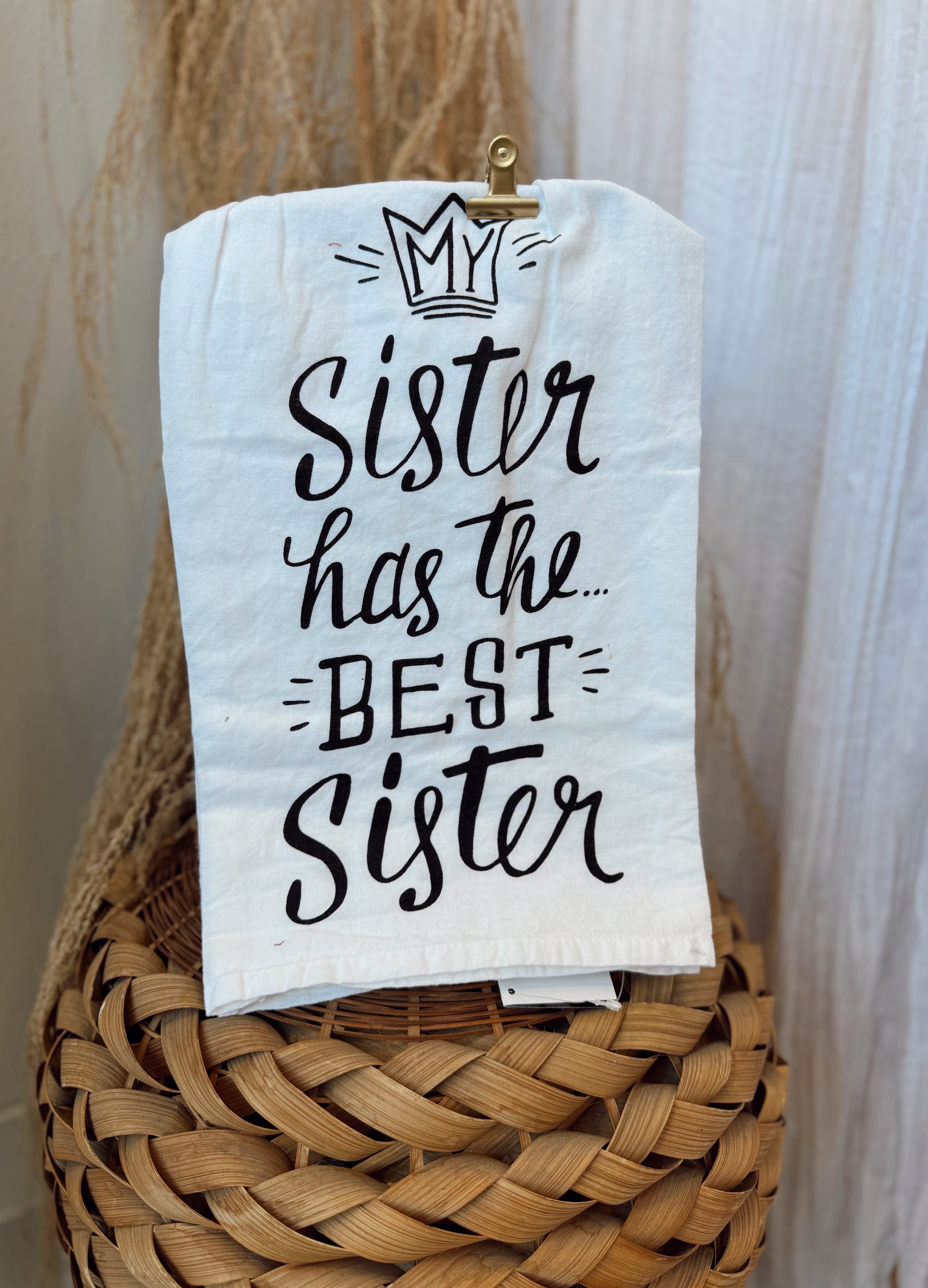 Best Sister Kitchen Towel-Tea Towels-primitives-The Silo Boutique, Women's Fashion Boutique Located in Warren and Grand Forks North Dakota