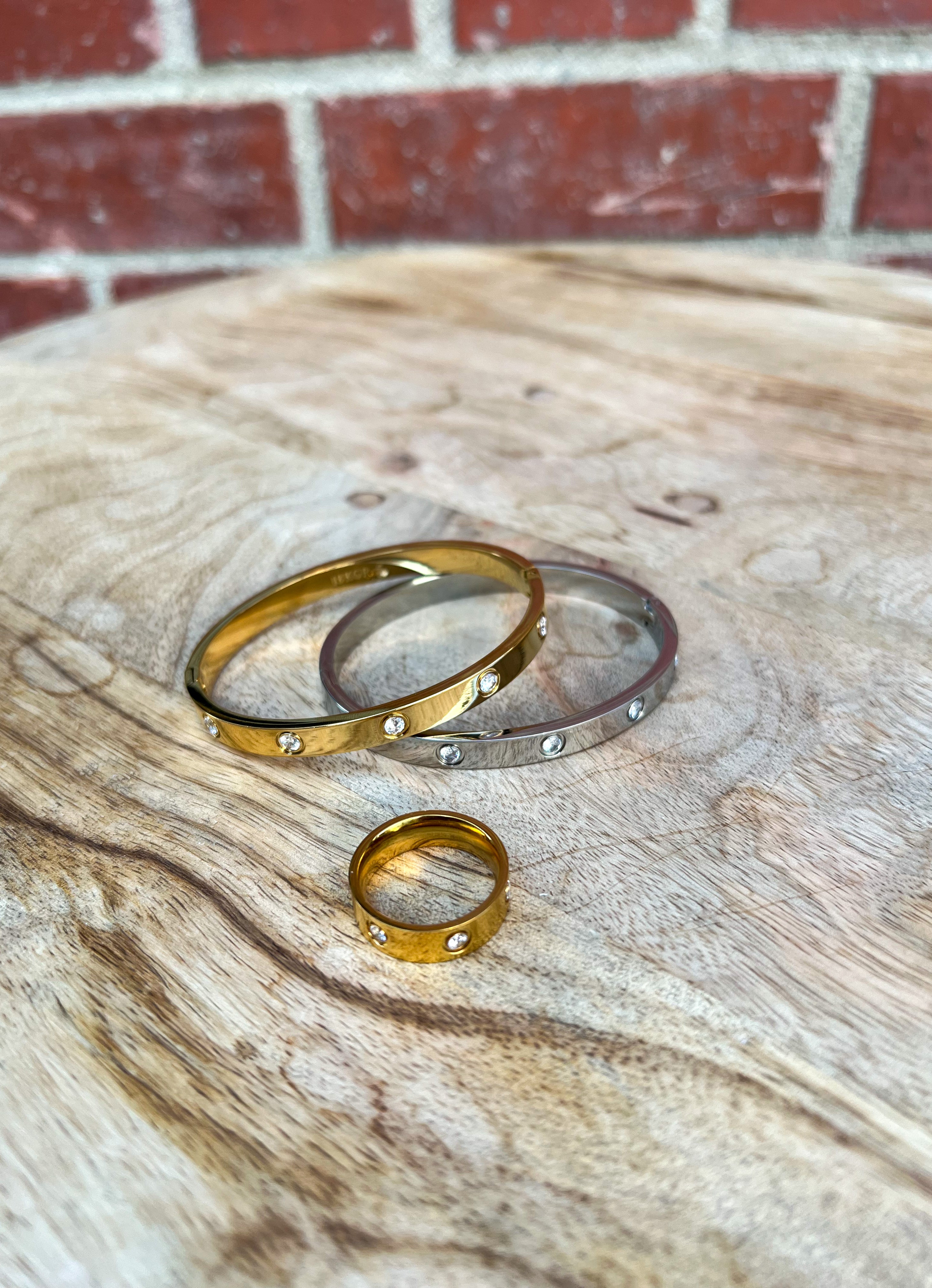 Cart Look A Like Ring-The Silo Boutique-The Silo Boutique, Women's Fashion Boutique Located in Warren and Grand Forks North Dakota