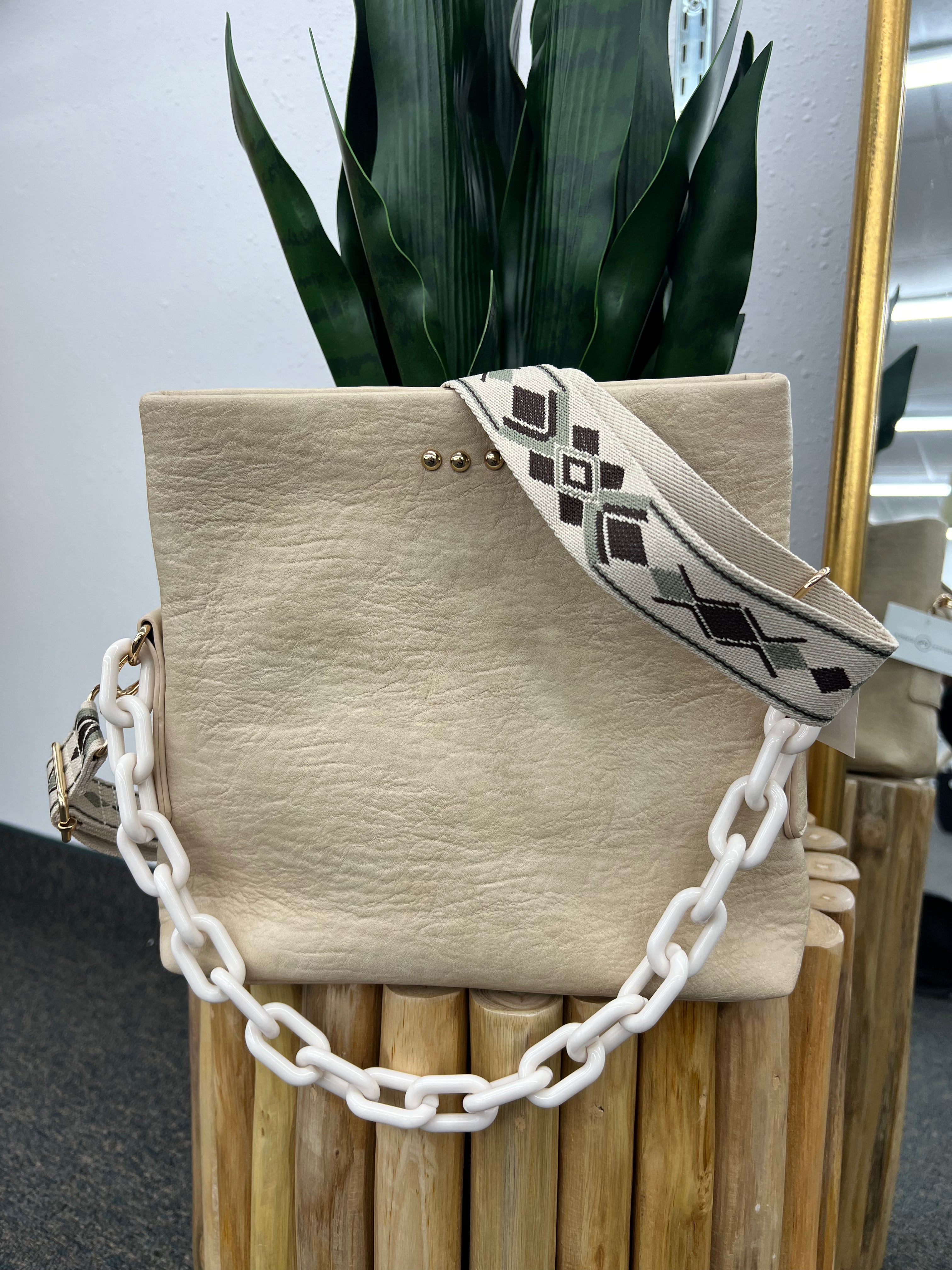 Pretty Simple Gwen Clutch-Purse-pretty simple-The Silo Boutique, Women's Fashion Boutique Located in Warren and Grand Forks North Dakota