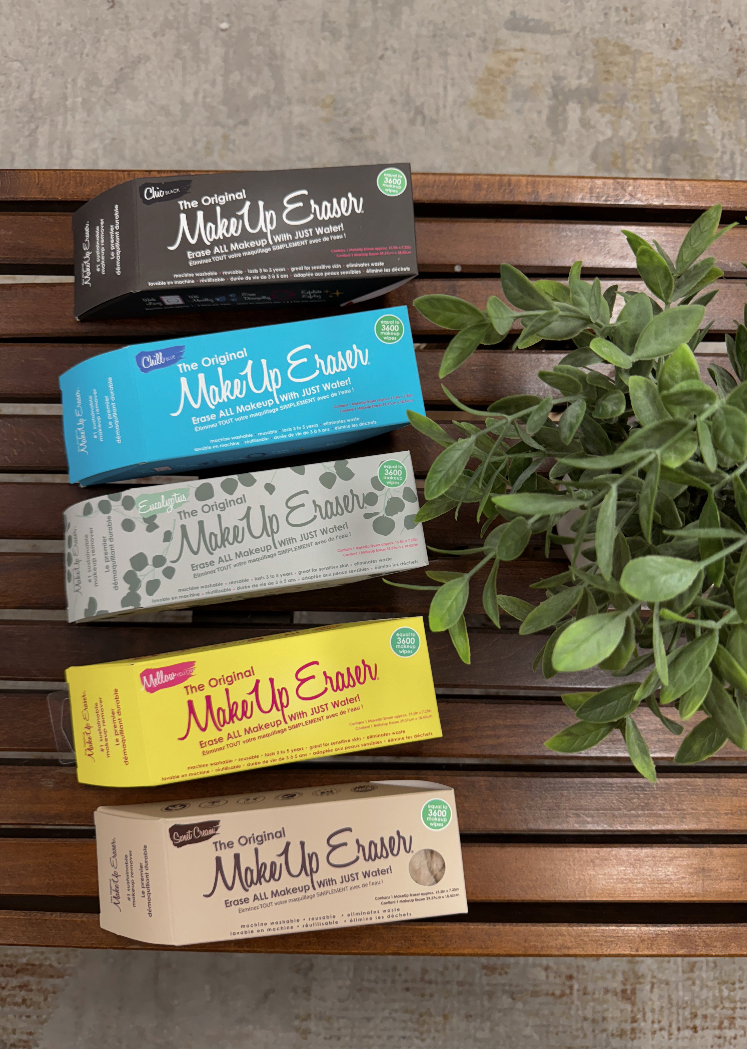 Full Size Make Up Eraser Cloth-Cosmetics-Make Up Eraser-The Silo Boutique, Women's Fashion Boutique Located in Warren and Grand Forks North Dakota