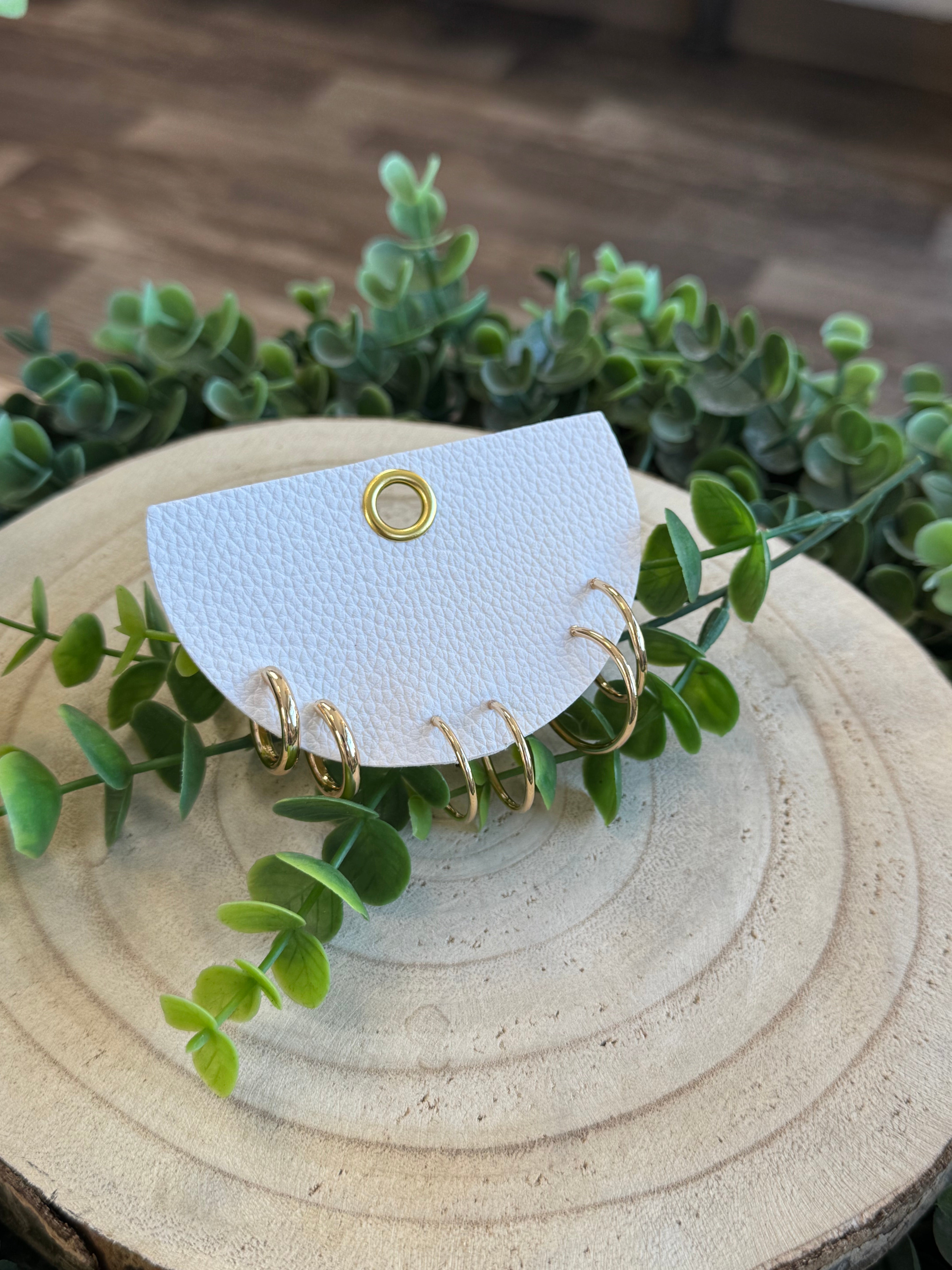 Tube Hoop Earrings-Earrings-Fame-The Silo Boutique, Women's Fashion Boutique Located in Warren and Grand Forks North Dakota