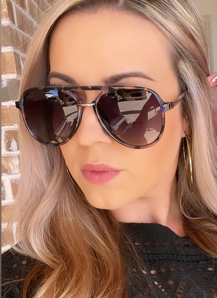 Dax Earhart Marble Sunglasses-Sunglasses-dax-The Silo Boutique, Women's Fashion Boutique Located in Warren and Grand Forks North Dakota
