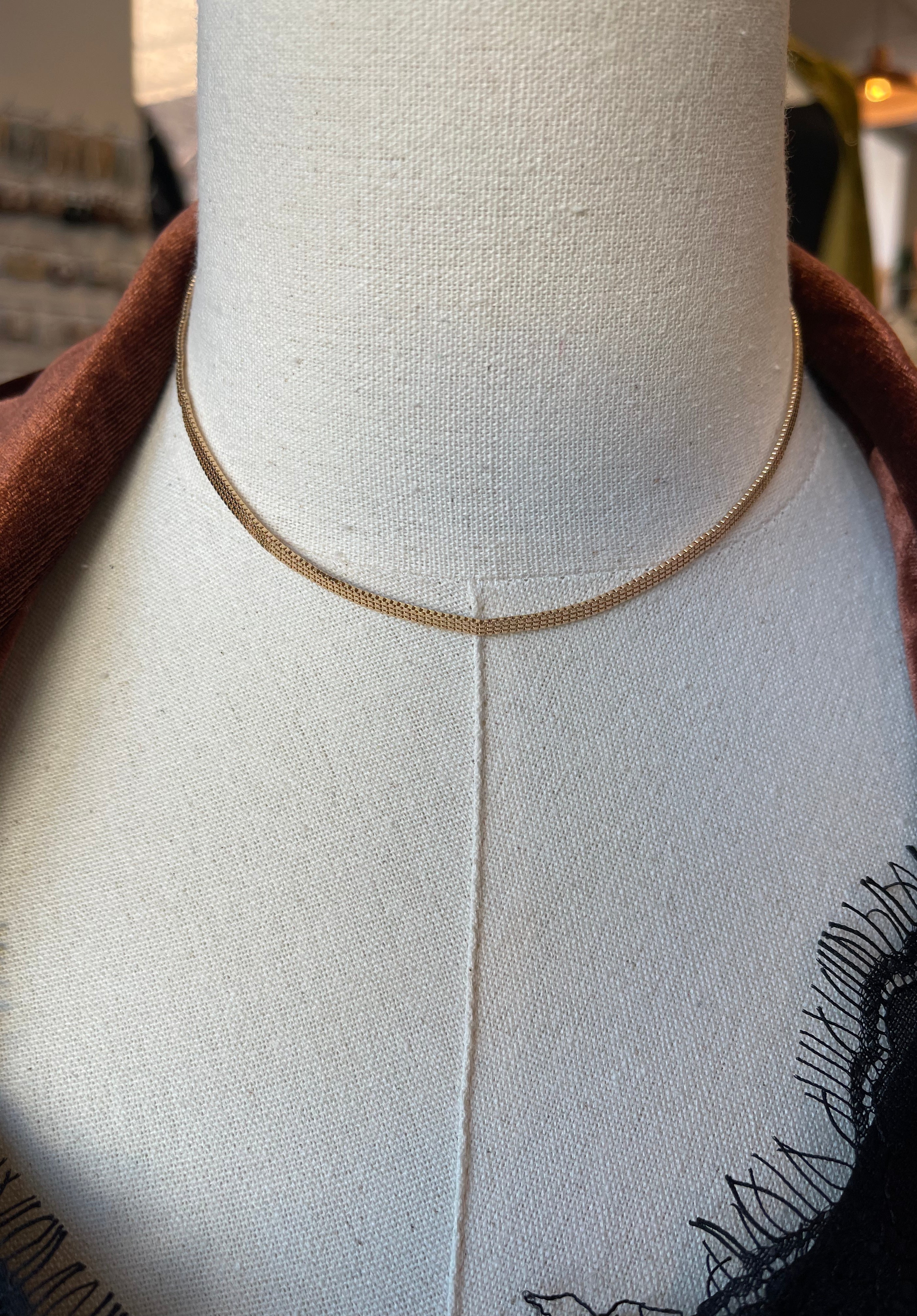 Kenze Single Simple Bone Necklace-Necklaces-kenze-The Silo Boutique, Women's Fashion Boutique Located in Warren and Grand Forks North Dakota