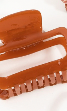 Cutout Hair Claw-Hair Accessories-Fame-The Silo Boutique, Women's Fashion Boutique Located in Warren and Grand Forks North Dakota