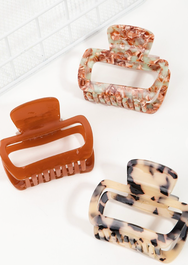 Cutout Hair Claw-Hair Accessories-Fame-The Silo Boutique, Women's Fashion Boutique Located in Warren and Grand Forks North Dakota