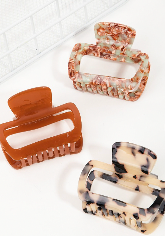 Cutout Hair Claw-Hair Accessories-Fame-The Silo Boutique, Women's Fashion Boutique Located in Warren and Grand Forks North Dakota