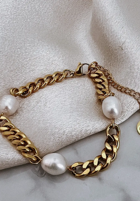 Beljoy Blinny Cuban Chain Pearl Bracelet-Bracelets-beljoy-The Silo Boutique, Women's Fashion Boutique Located in Warren and Grand Forks North Dakota