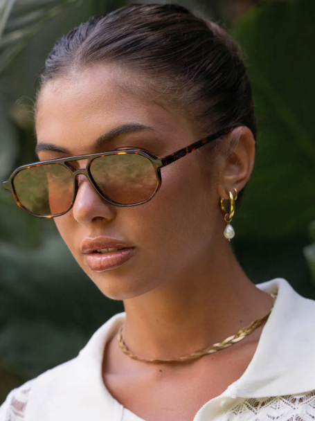 Freyrs Fenix Sunglasses-Brown-Sunglasses-freyers-The Silo Boutique, Women's Fashion Boutique Located in Warren and Grand Forks North Dakota