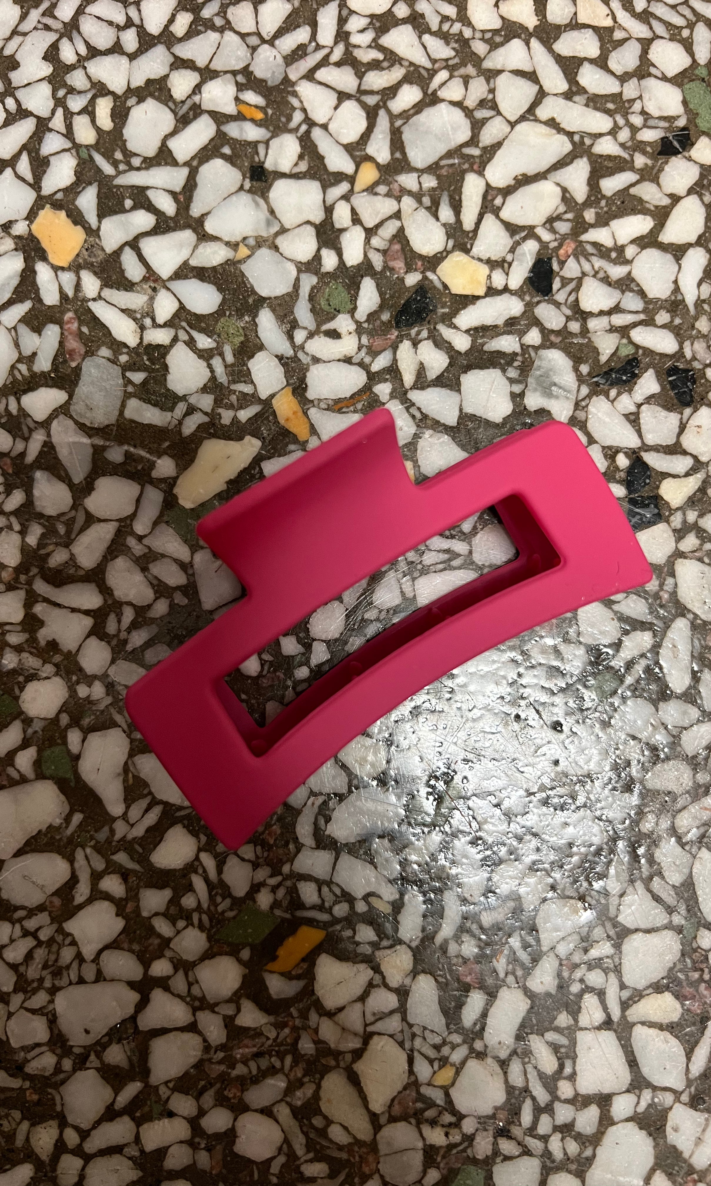 Matte Claw Hair Clip-Hair Accessories-wall to wall-The Silo Boutique, Women's Fashion Boutique Located in Warren and Grand Forks North Dakota