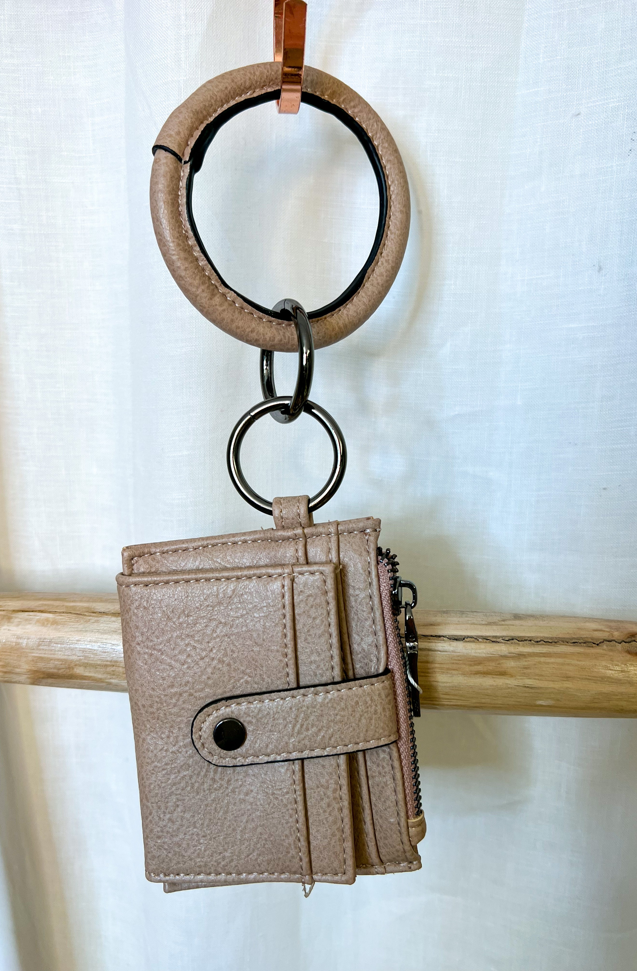 Sammie Mini Snap Wallet w/ Ring-Wallets-Jen and Co-The Silo Boutique, Women's Fashion Boutique Located in Warren and Grand Forks North Dakota