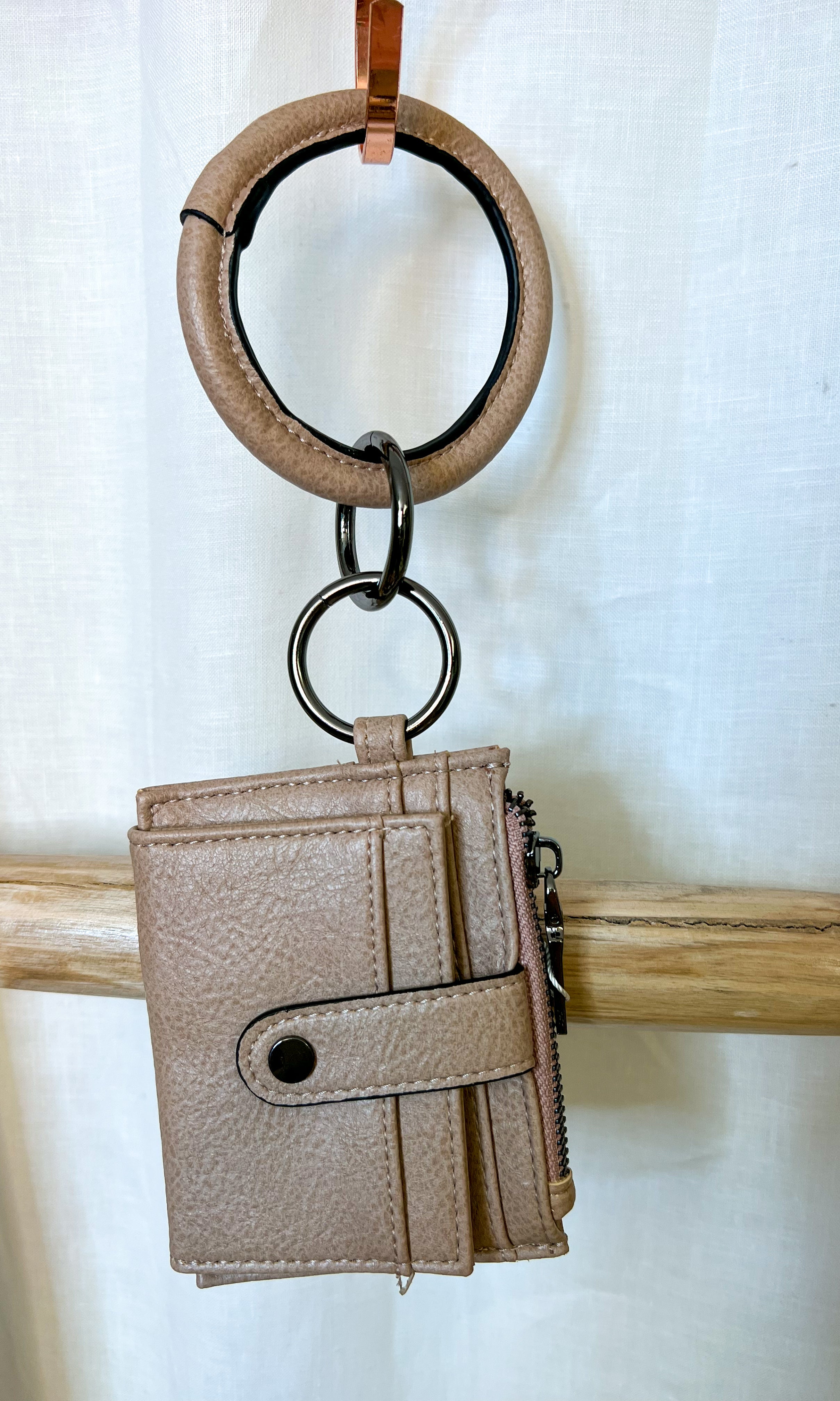 Sammie Mini Snap Wallet w/ Ring-Wallets-Jen and Co-The Silo Boutique, Women's Fashion Boutique Located in Warren and Grand Forks North Dakota