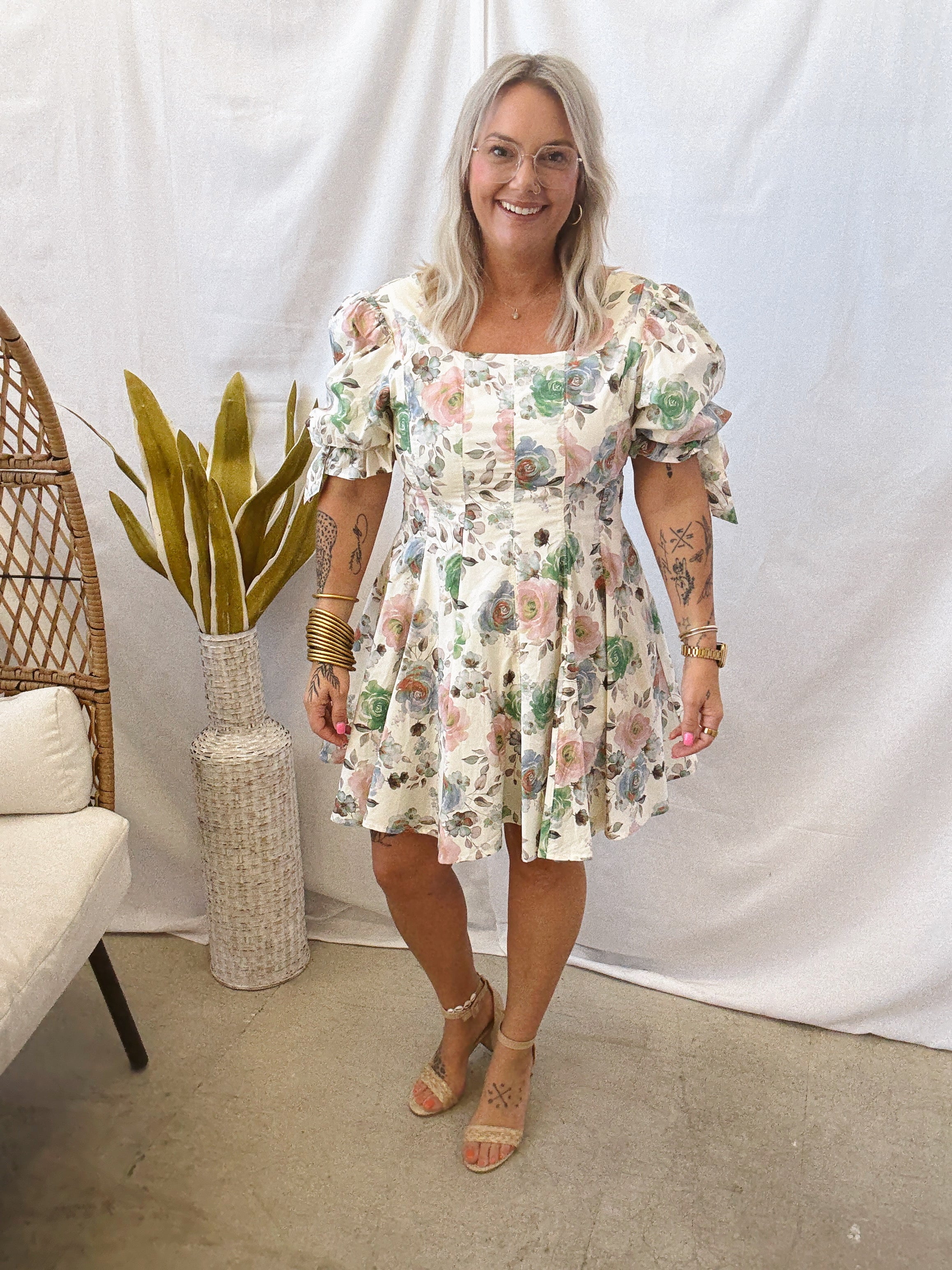 Soft Garden Floral Dress-Dresses-entro-The Silo Boutique, Women's Fashion Boutique Located in Warren and Grand Forks North Dakota