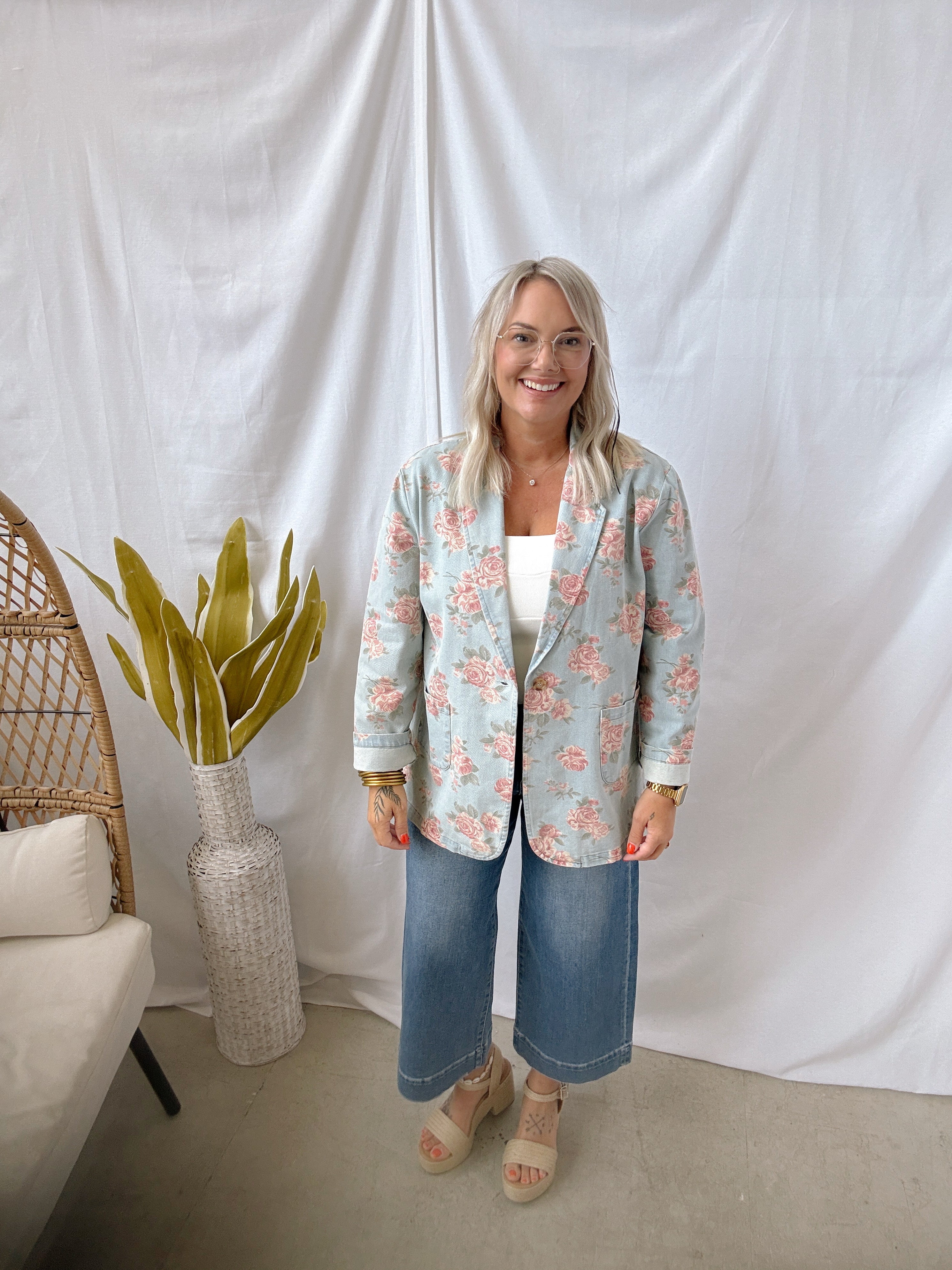 Just Be Floral Denim Blazer-Blazers-bibi-The Silo Boutique, Women's Fashion Boutique Located in Warren and Grand Forks North Dakota