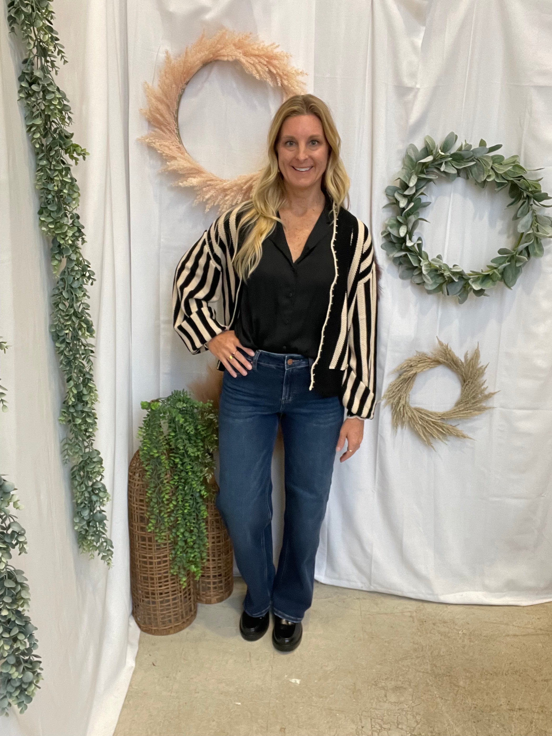 Risen Slouchy Baggy Jeans-Jeans-risen-The Silo Boutique, Women's Fashion Boutique Located in Warren and Grand Forks North Dakota