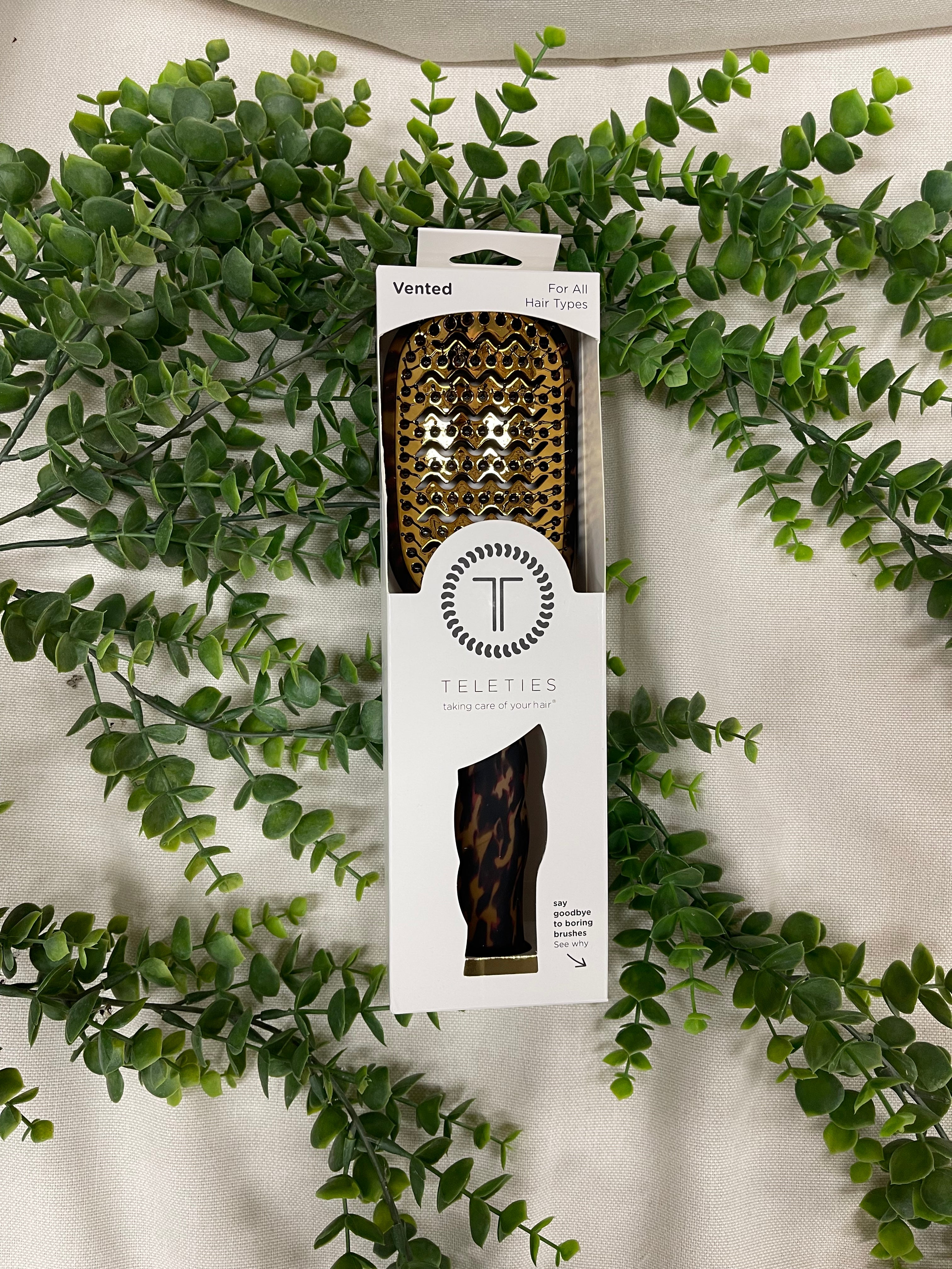 Teleties Vented Hair Brush - Tortoise-Hair Accessories-teleties-The Silo Boutique, Women's Fashion Boutique Located in Warren and Grand Forks North Dakota