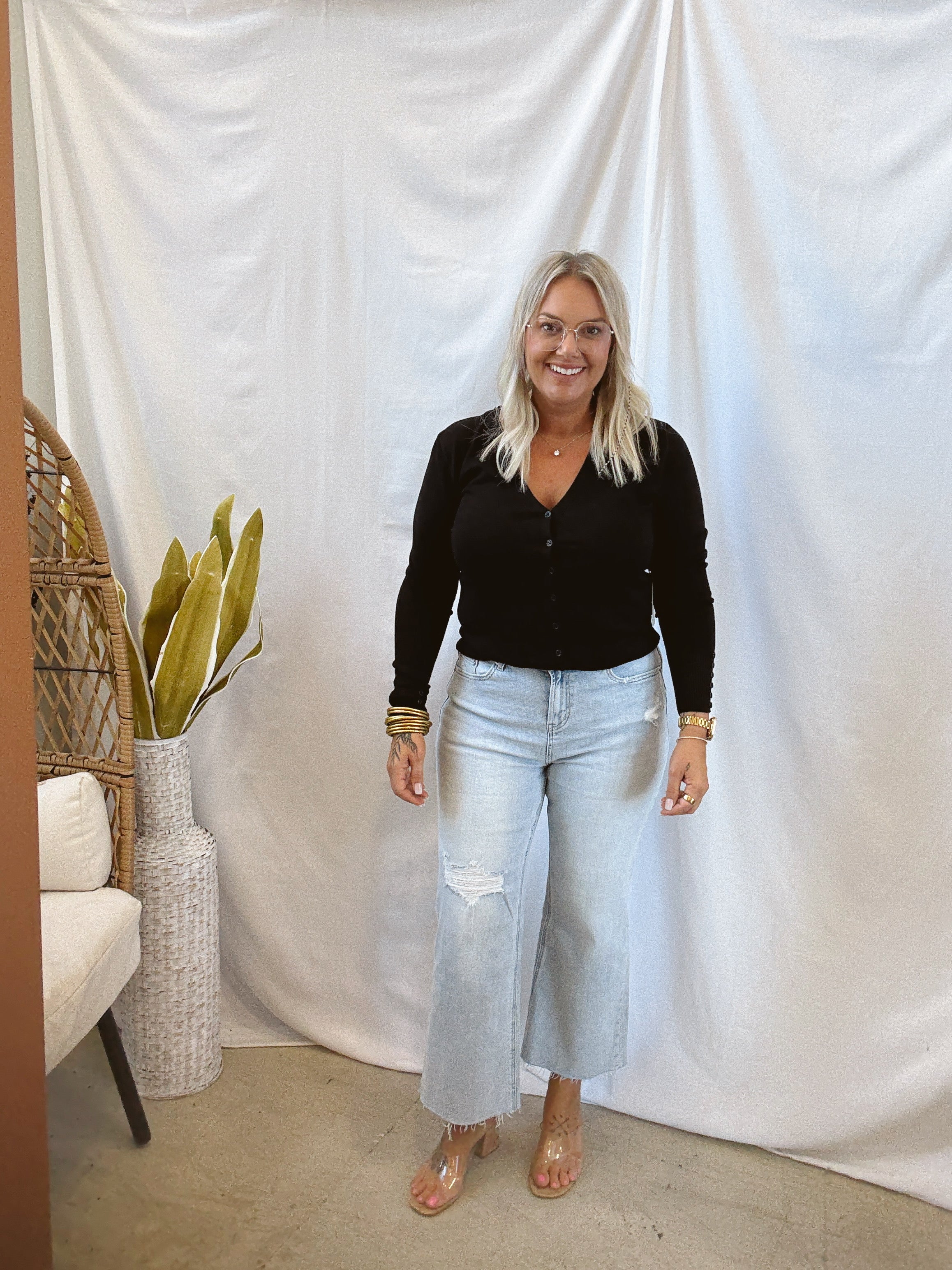 V Neck Cardigan Sweater-Cardigans-cielo-The Silo Boutique, Women's Fashion Boutique Located in Warren and Grand Forks North Dakota
