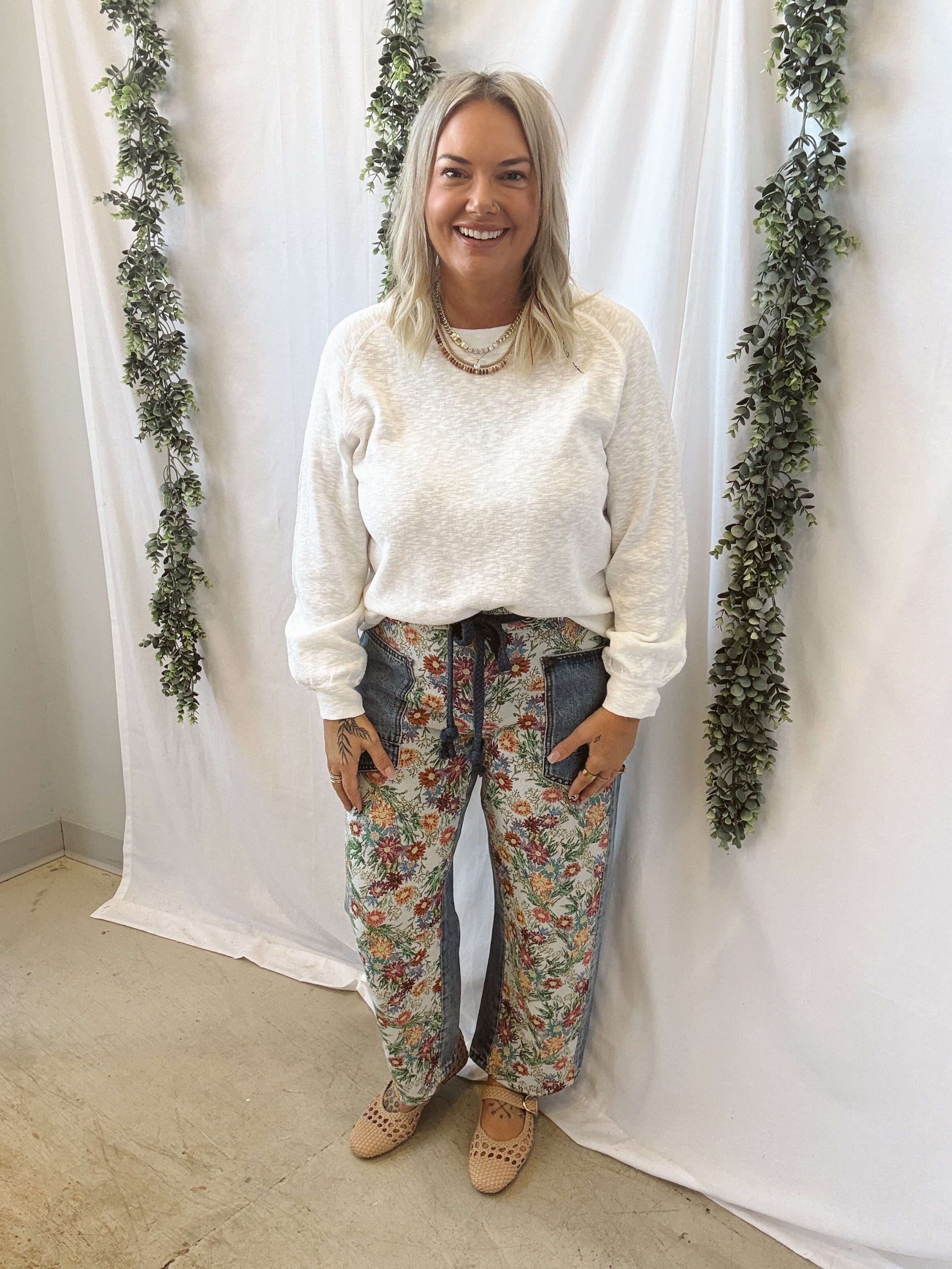 Oli and Hali Floral Barrel Jeans-Jeans-oli-The Silo Boutique, Women's Fashion Boutique Located in Warren and Grand Forks North Dakota