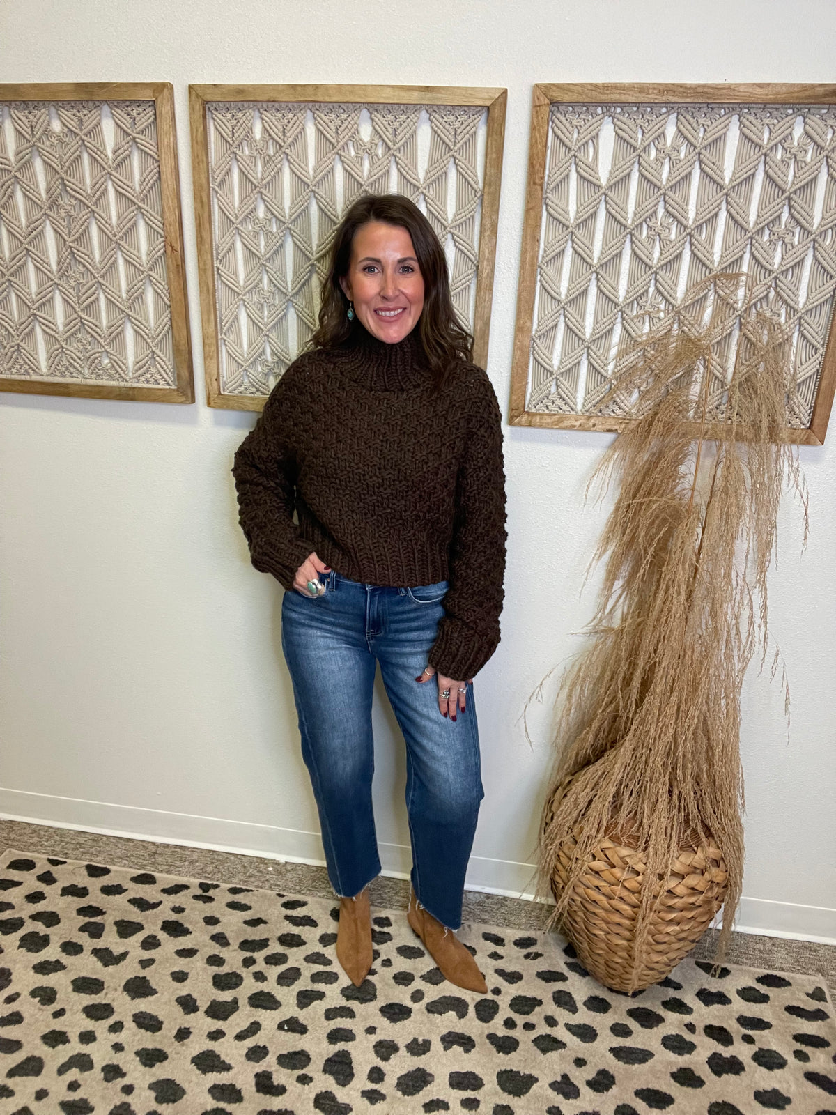 Elan Espresso Mock Sweater-Sweaters-elan-The Silo Boutique, Women's Fashion Boutique Located in Warren and Grand Forks North Dakota