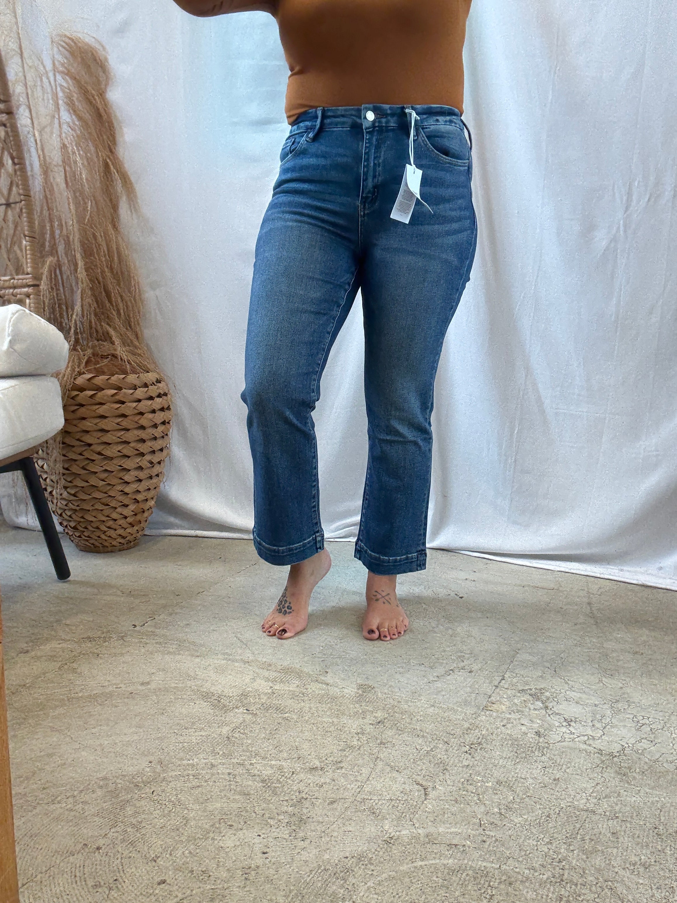 Vervet Laurie Trouser Hem Jeans-Jeans-vervet-The Silo Boutique, Women's Fashion Boutique Located in Warren and Grand Forks North Dakota