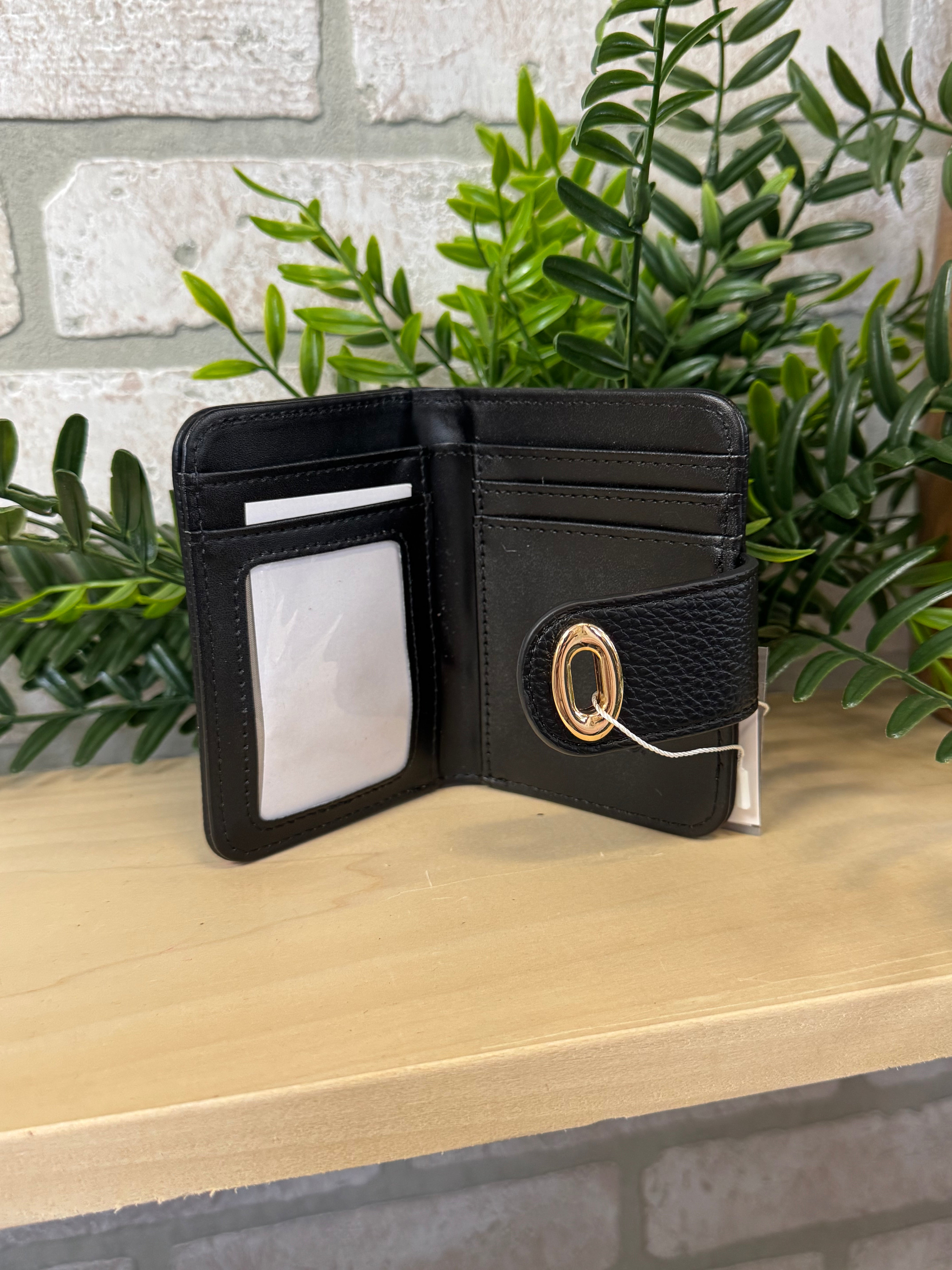 Jen and Co Margo Wallet-Black-Wallets-Jen and Co-The Silo Boutique, Women's Fashion Boutique Located in Warren and Grand Forks North Dakota