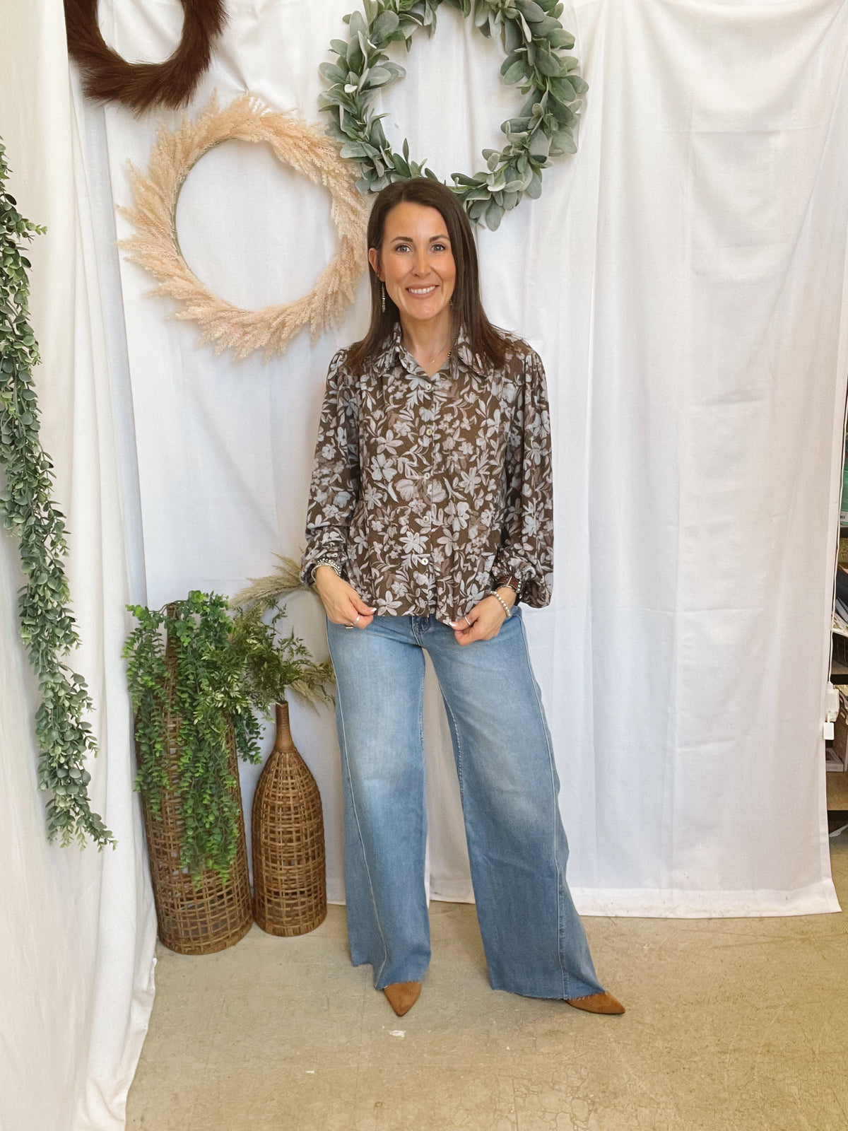 Reese Floral Button Down Top-Long Sleeve Tops-cozy co-The Silo Boutique, Women's Fashion Boutique Located in Warren and Grand Forks North Dakota
