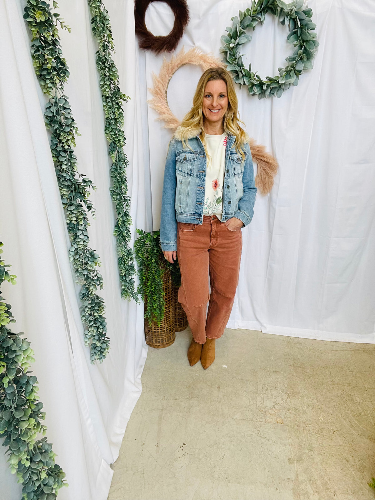 Hidden Fur Collar Denim Jacket-Coats & Jackets-Hidden-The Silo Boutique, Women's Fashion Boutique Located in Warren and Grand Forks North Dakota