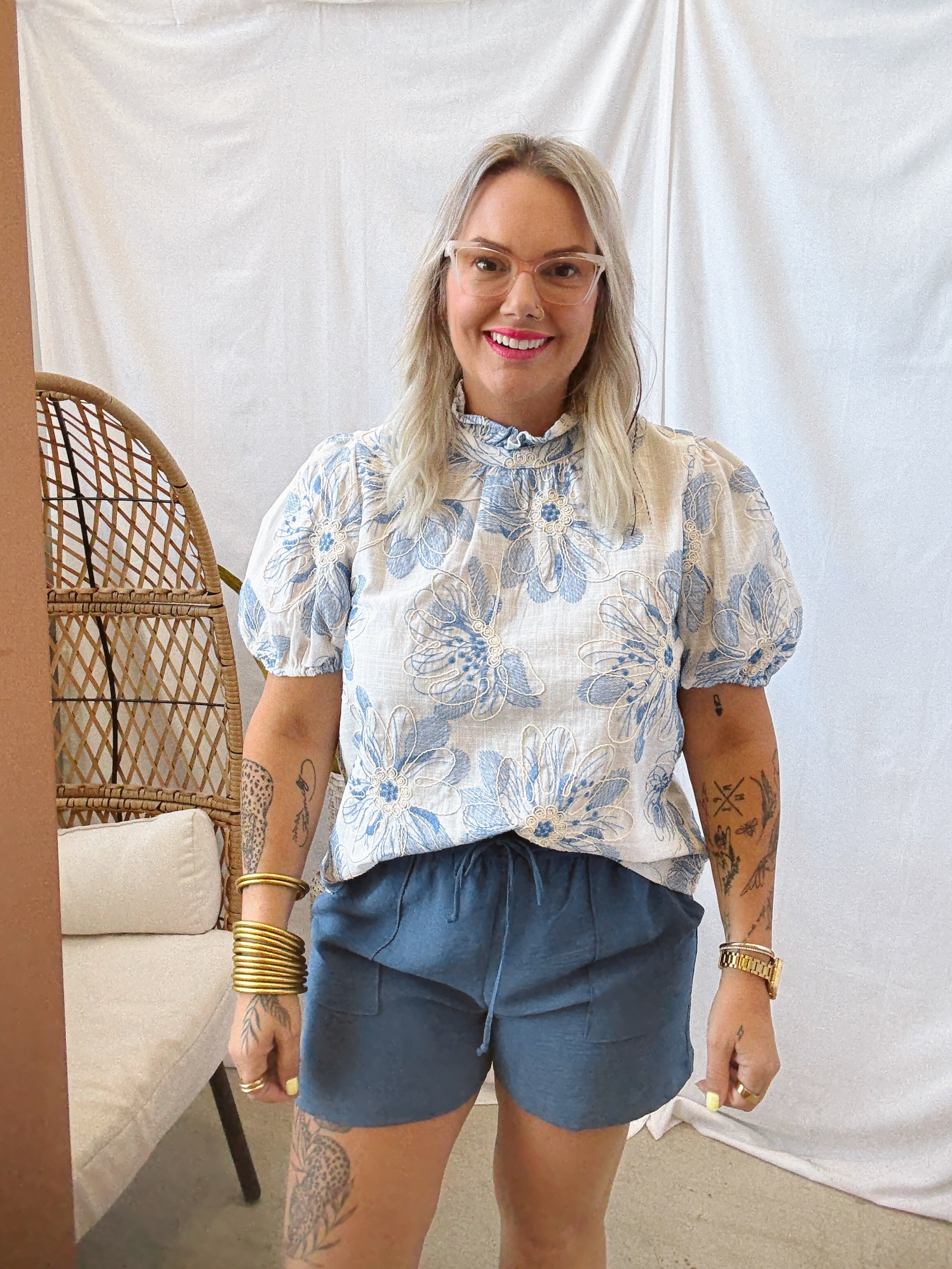 Blue Chic Floral Top-Short Sleeve Tops-Umgee-The Silo Boutique, Women's Fashion Boutique Located in Warren and Grand Forks North Dakota