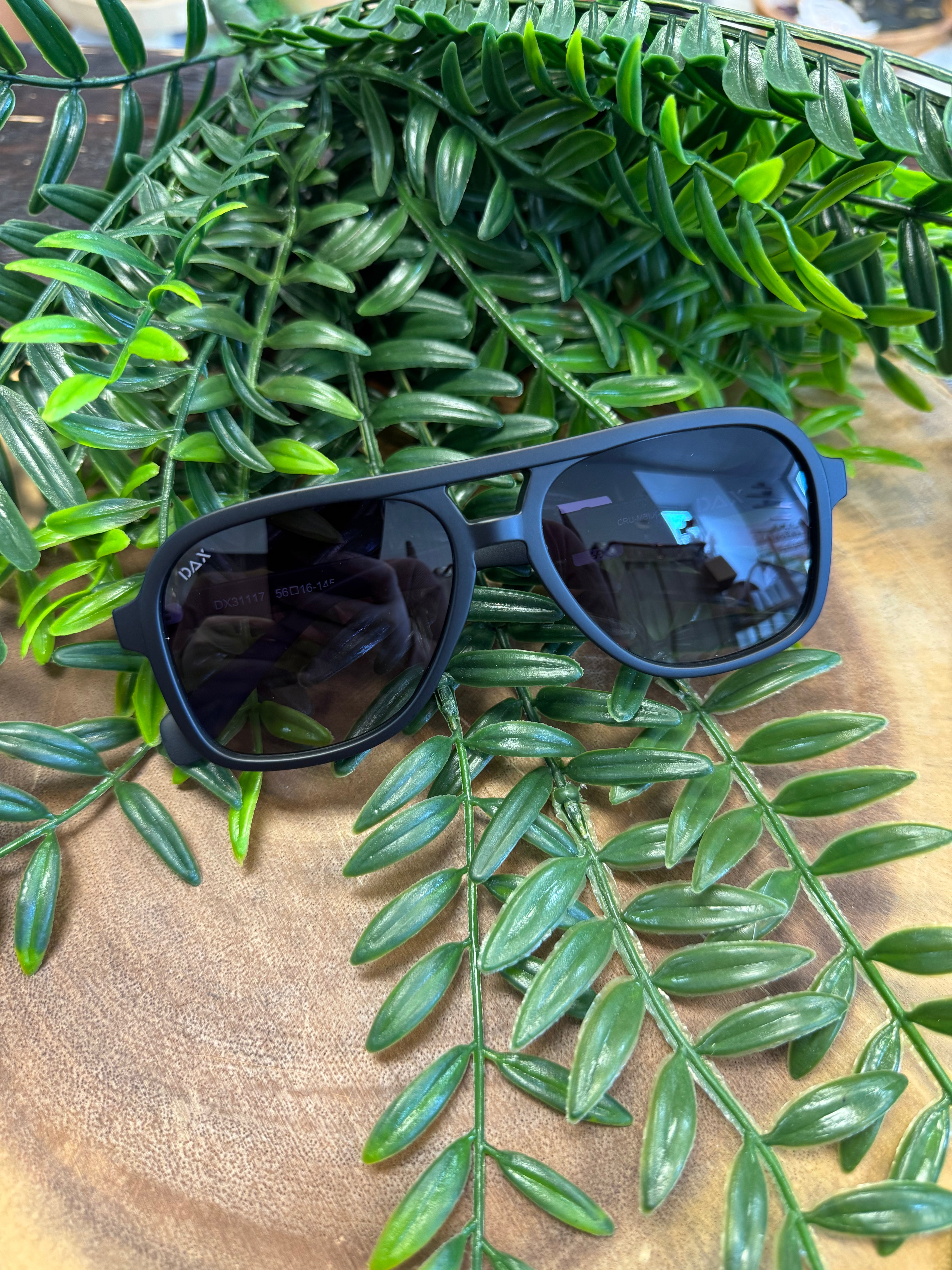 Dax Cruz Sunglasses-Black-Sunglasses-dax-The Silo Boutique, Women's Fashion Boutique Located in Warren and Grand Forks North Dakota