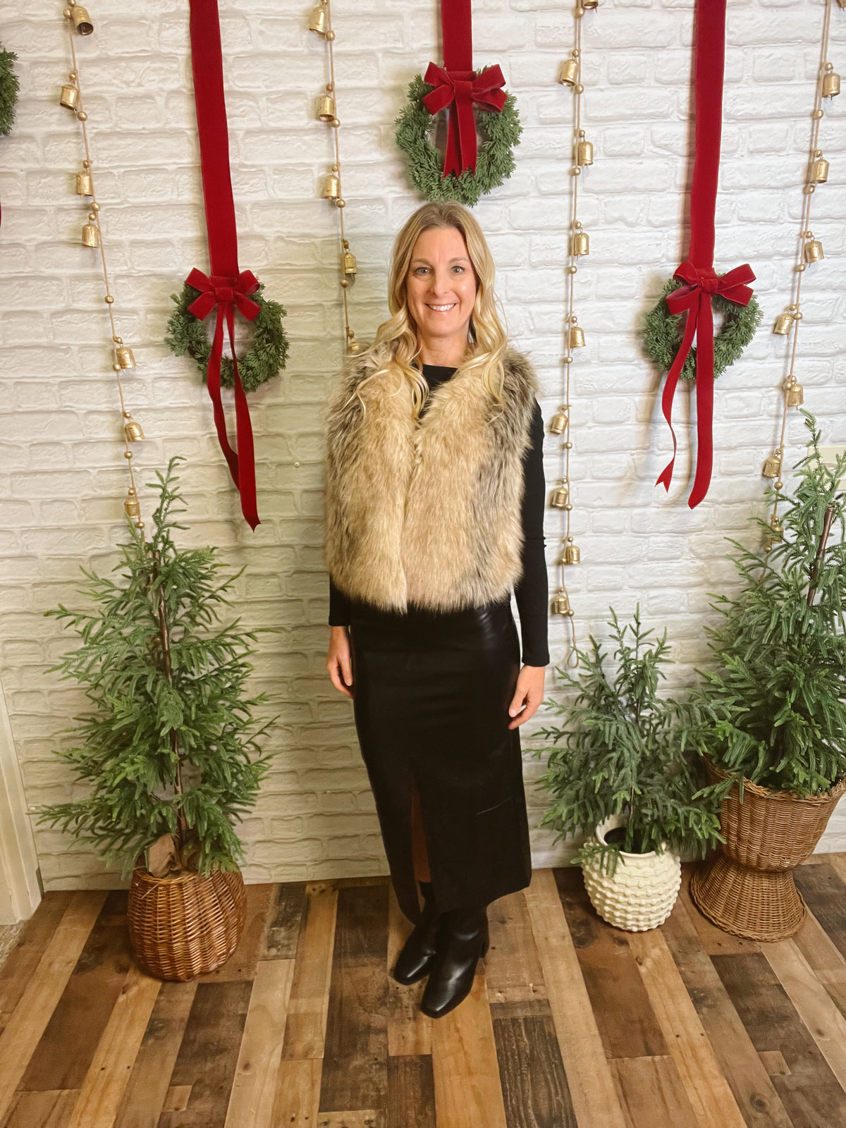 Val Fur Vest-Brown Mix-Vests-davi dani-The Silo Boutique, Women's Fashion Boutique Located in Warren and Grand Forks North Dakota
