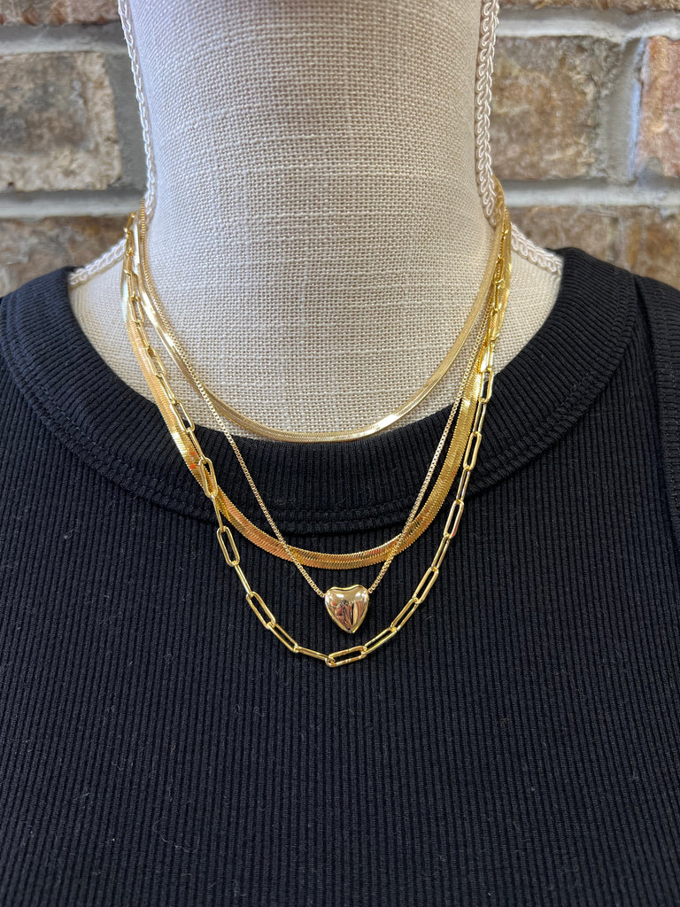 Layered Chain Heart Pendant Necklace-Necklaces-Fame-The Silo Boutique, Women's Fashion Boutique Located in Warren and Grand Forks North Dakota