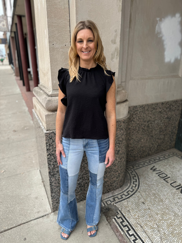 Leslie Ruffled Short Sleeve Top-Black-Short Sleeve Tops-les amis-The Silo Boutique, Women's Fashion Boutique Located in Warren and Grand Forks North Dakota