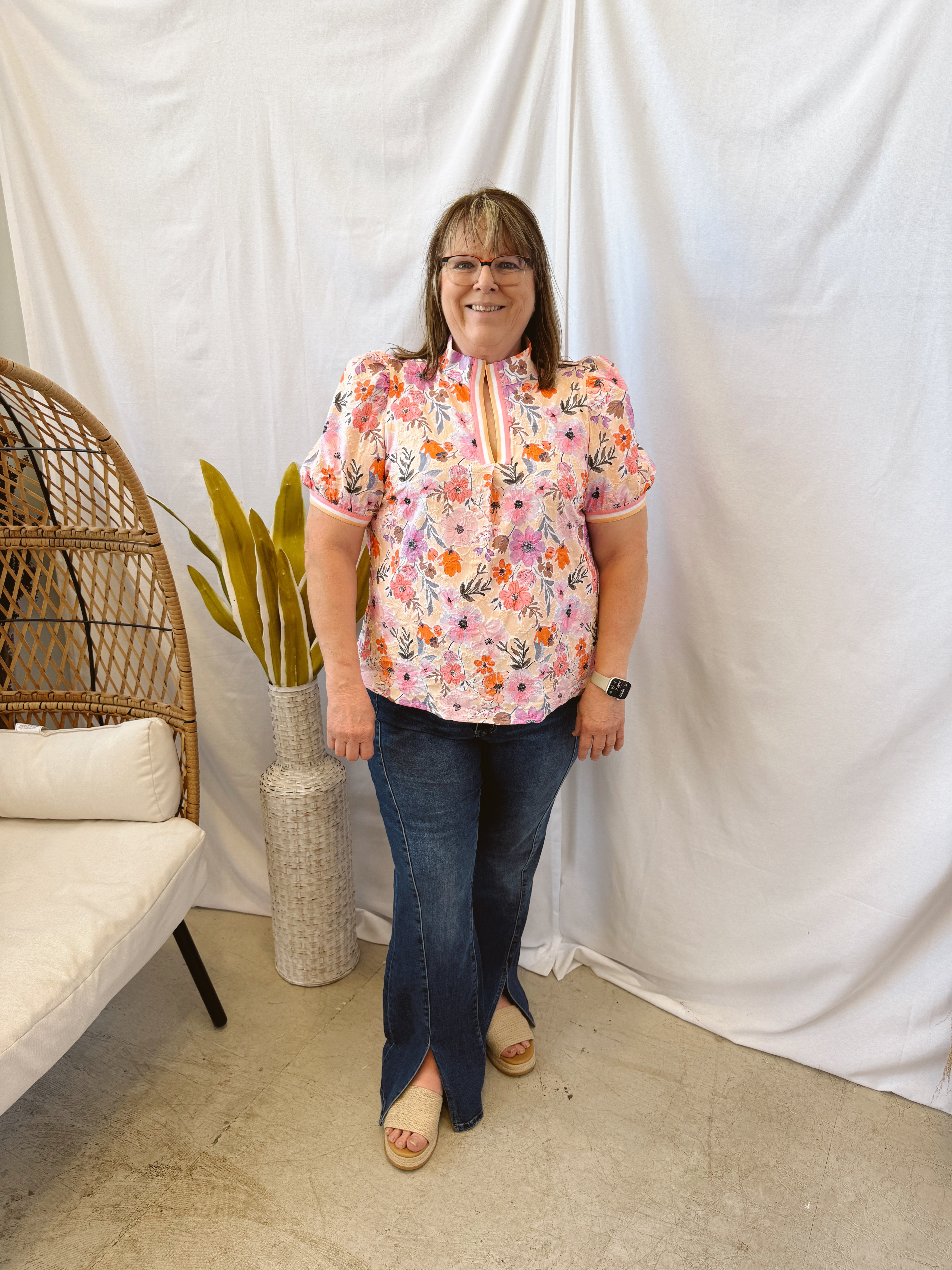 Coral Floral Top-Short Sleeve Tops-Umgee-The Silo Boutique, Women's Fashion Boutique Located in Warren and Grand Forks North Dakota