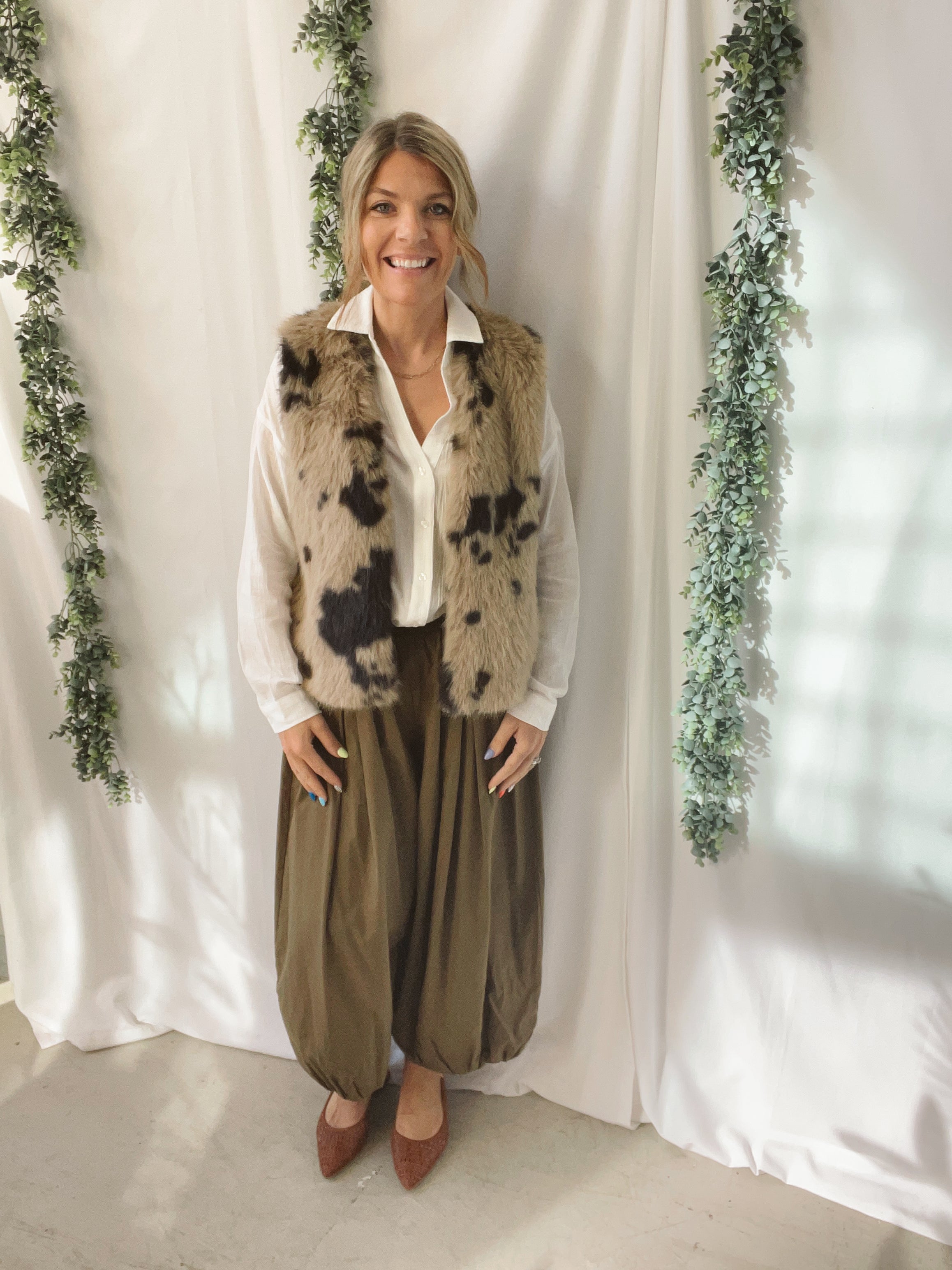 Missy Animal Vest-Vests-mystree-The Silo Boutique, Women's Fashion Boutique Located in Warren and Grand Forks North Dakota