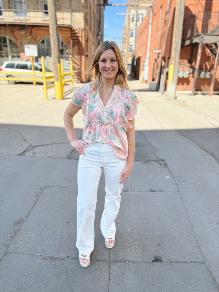 Floral Button Down Short Sleeve Blouse-Short Sleeve Tops-ENTRO-The Silo Boutique, Women's Fashion Boutique Located in Warren and Grand Forks North Dakota