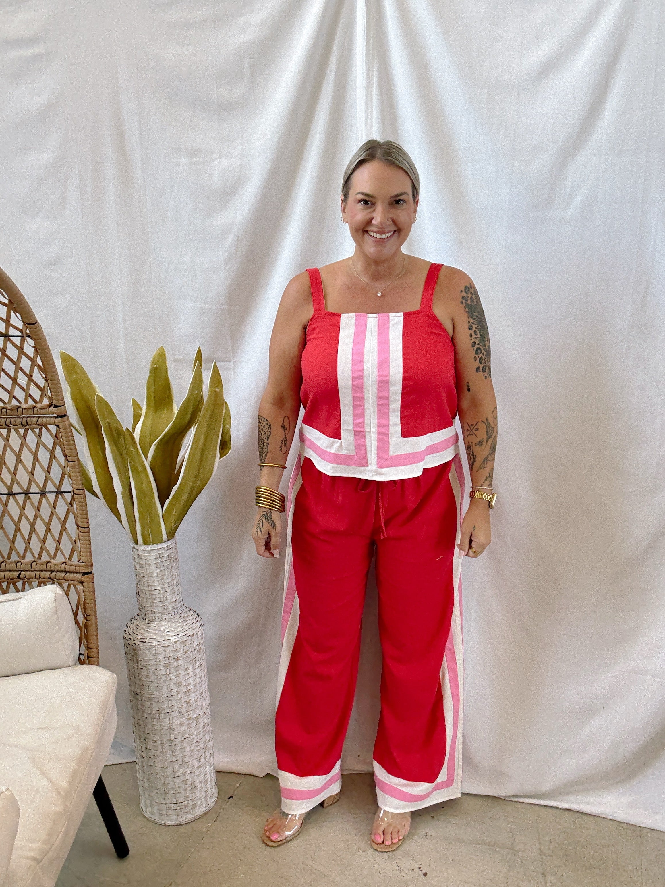 The Red Set-Final Sale-Outfit Sets-ENTRO-The Silo Boutique, Women's Fashion Boutique Located in Warren and Grand Forks North Dakota