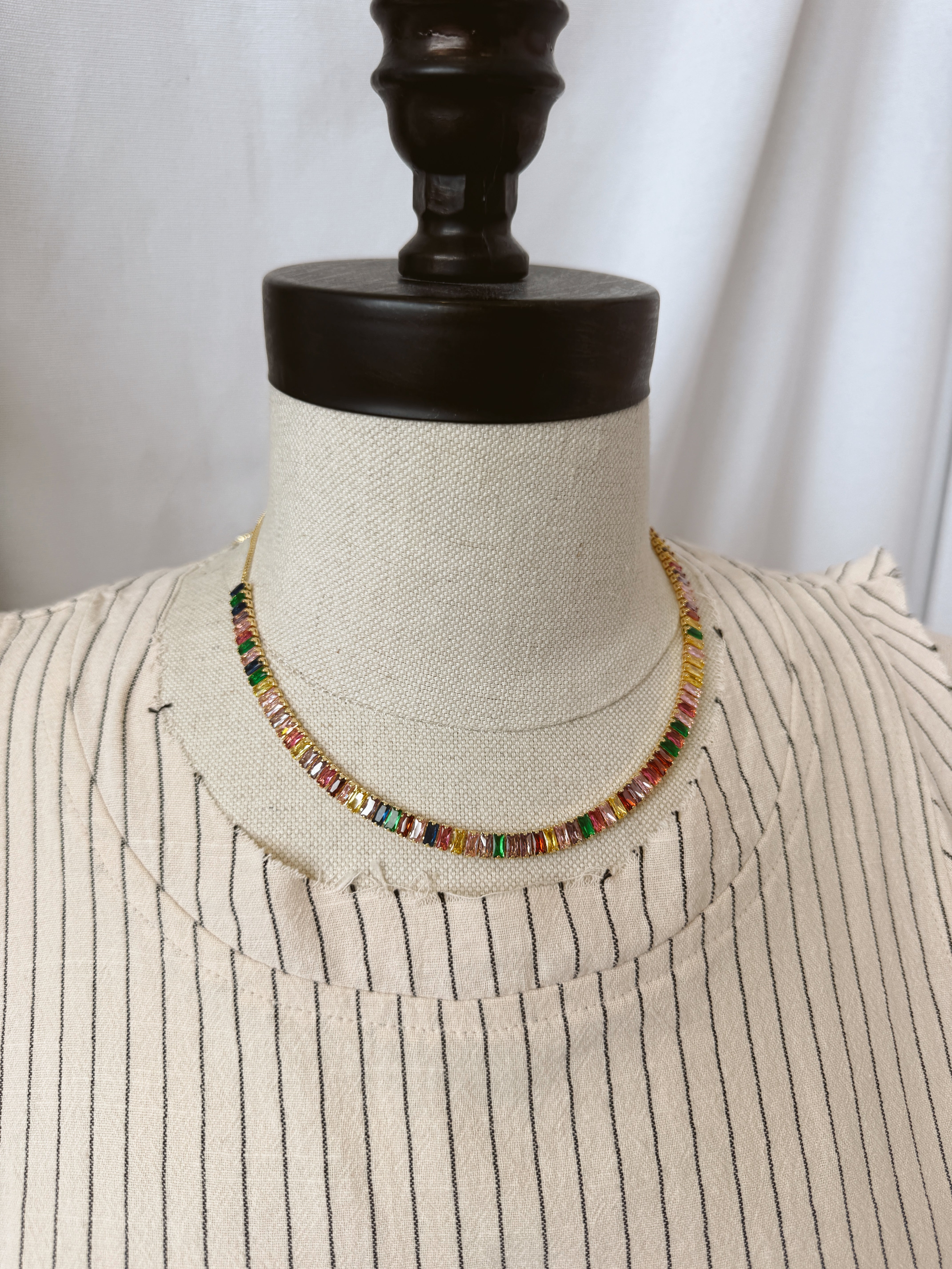 Colorful Stone Necklace-Necklaces-fame-The Silo Boutique, Women's Fashion Boutique Located in Warren and Grand Forks North Dakota