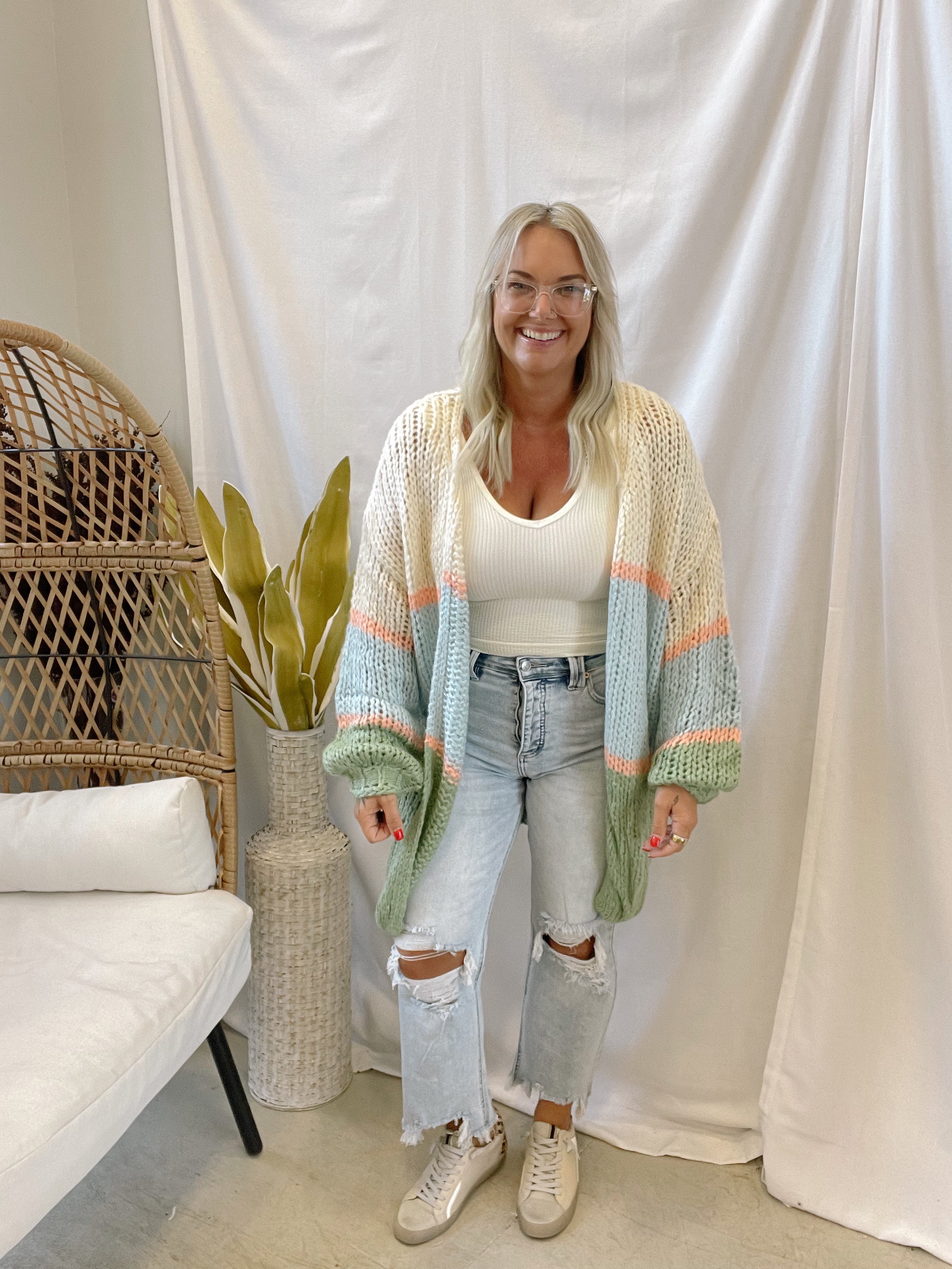 Artemis Vintage Light Stone Wash Destructed Jean-Jeans-Artemis Vintage-The Silo Boutique, Women's Fashion Boutique Located in Warren and Grand Forks North Dakota