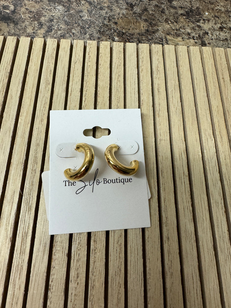 Gold C Earrings-earrings-Fame-The Silo Boutique, Women's Fashion Boutique Located in Warren and Grand Forks North Dakota