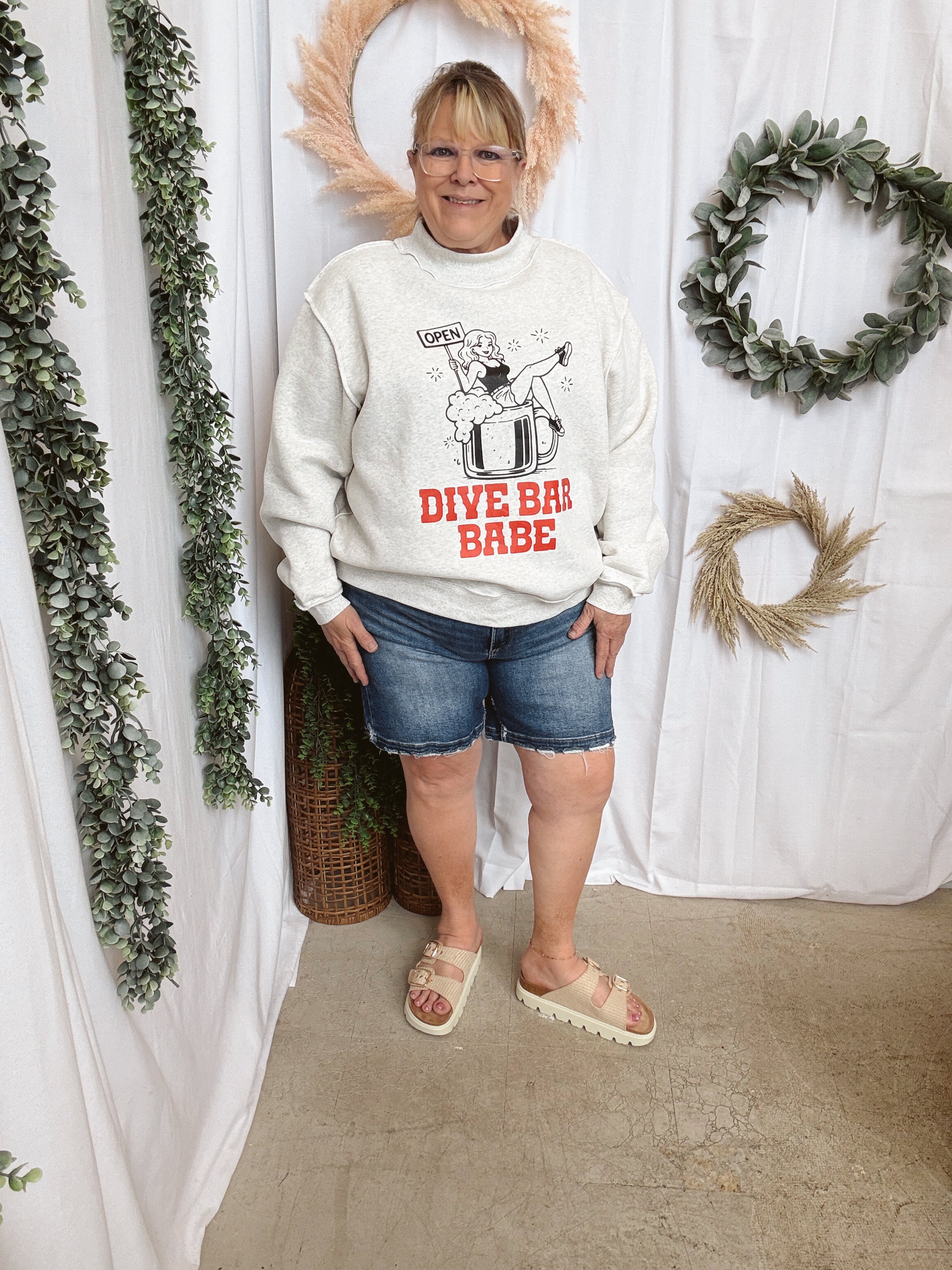 Dive Bar Babe' & Honky Tonk Darlin' Reversible Sweatshirt-Sweatshirts-bucketlist-The Silo Boutique, Women's Fashion Boutique Located in Warren and Grand Forks North Dakota