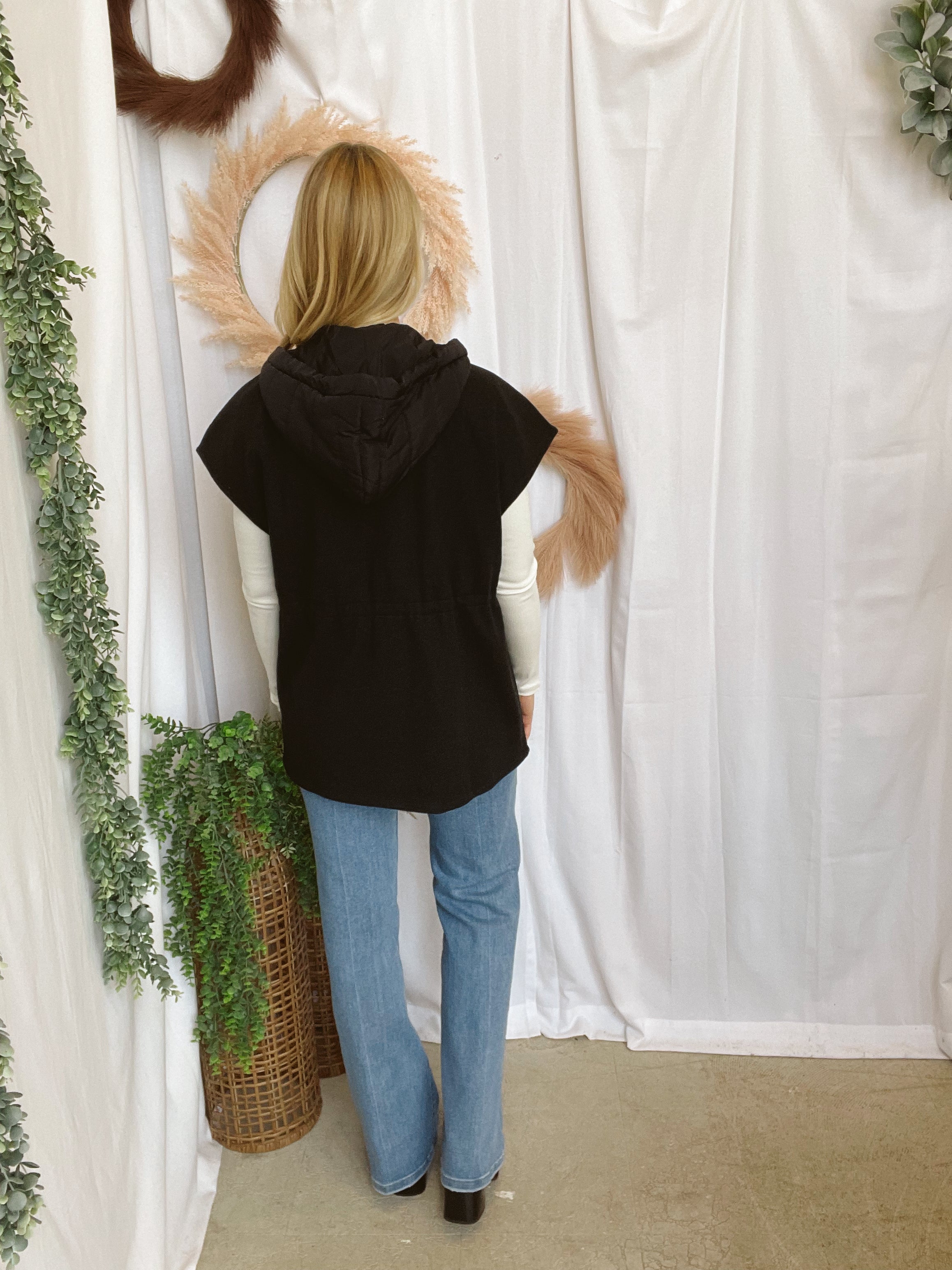 Hanna Hooded Cape Vest-Charcoal-Vests-staccato-The Silo Boutique, Women's Fashion Boutique Located in Warren and Grand Forks North Dakota