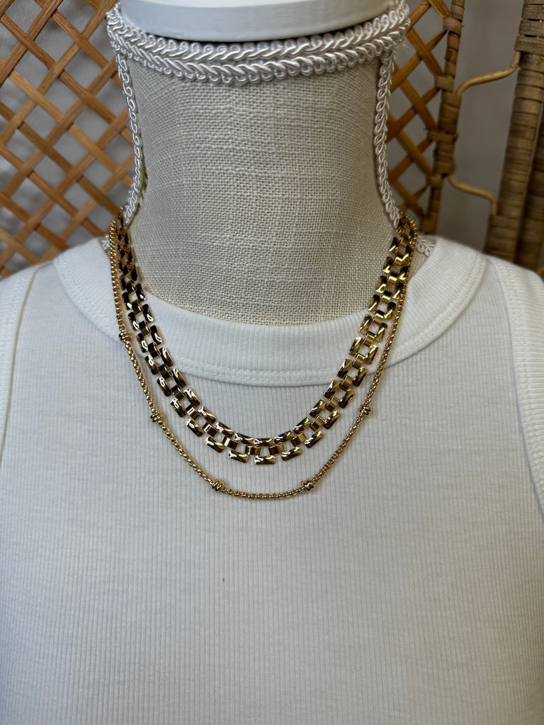 Layered Chain Necklace-Necklaces-Fame-The Silo Boutique, Women's Fashion Boutique Located in Warren and Grand Forks North Dakota