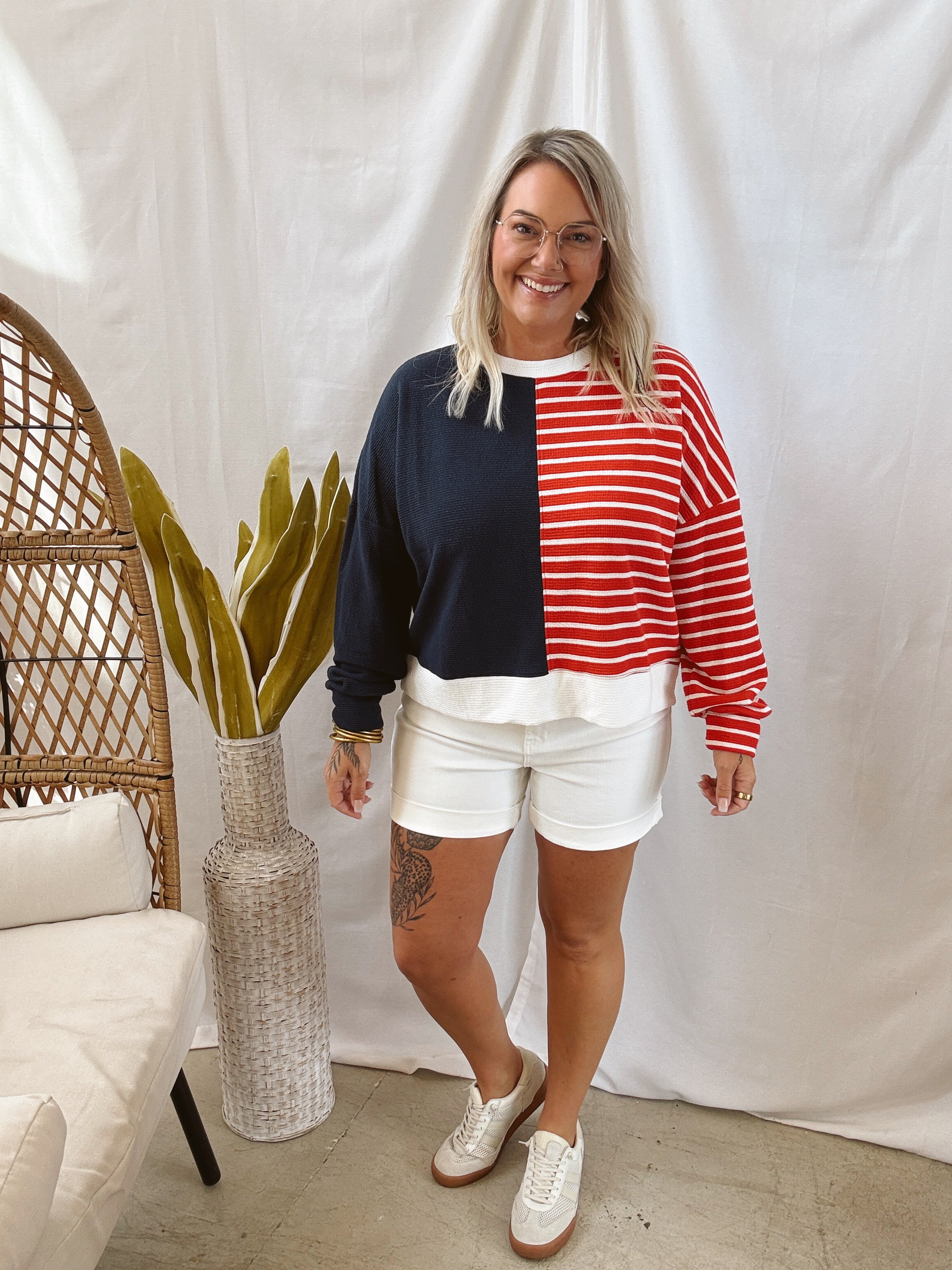 Cloudy Knit America Sweatshirt-Sweatshirts-tres bien-The Silo Boutique, Women's Fashion Boutique Located in Warren and Grand Forks North Dakota