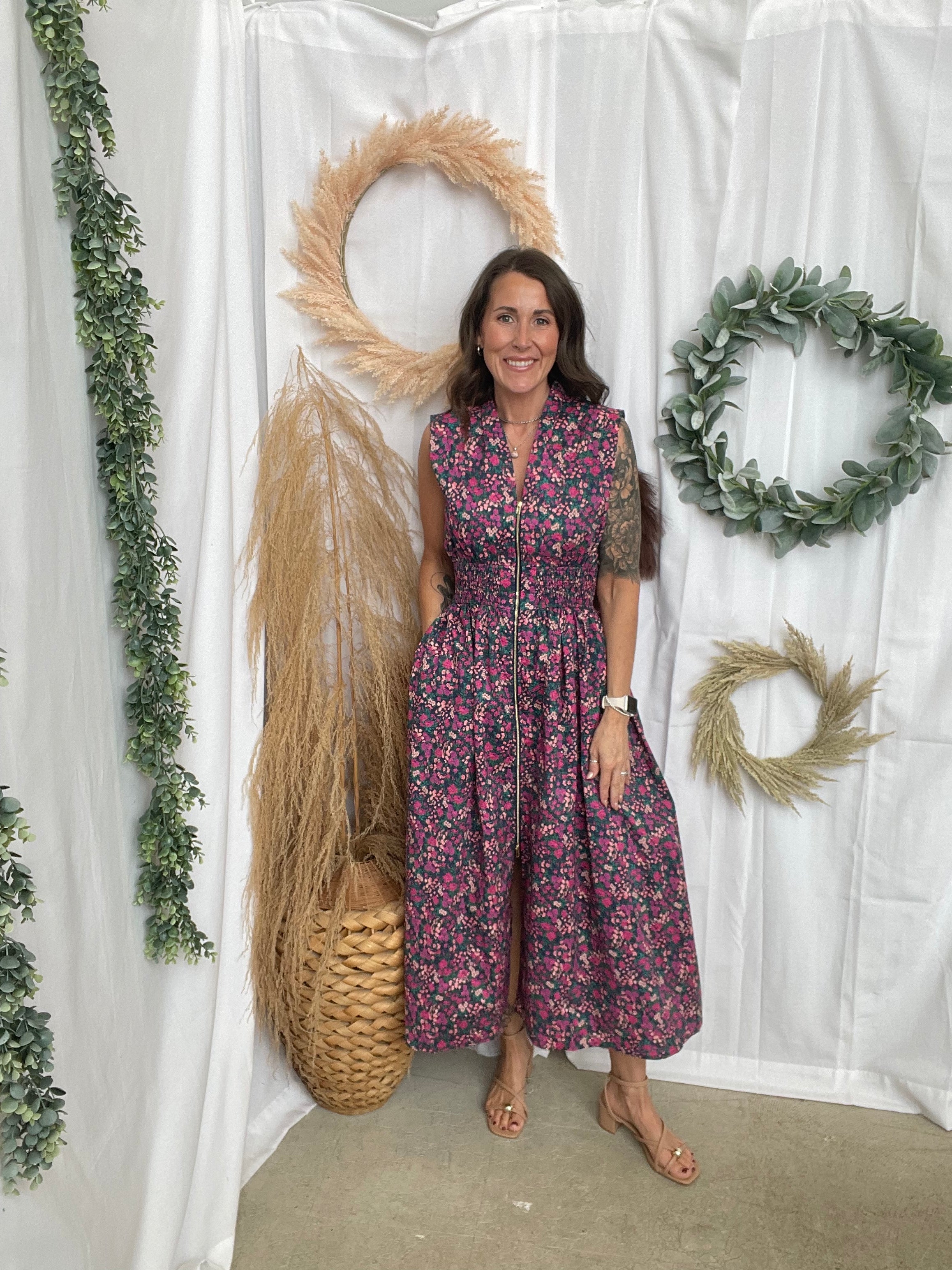Navy Floral Zip Up Dress-Dresses-entro-The Silo Boutique, Women's Fashion Boutique Located in Warren and Grand Forks North Dakota